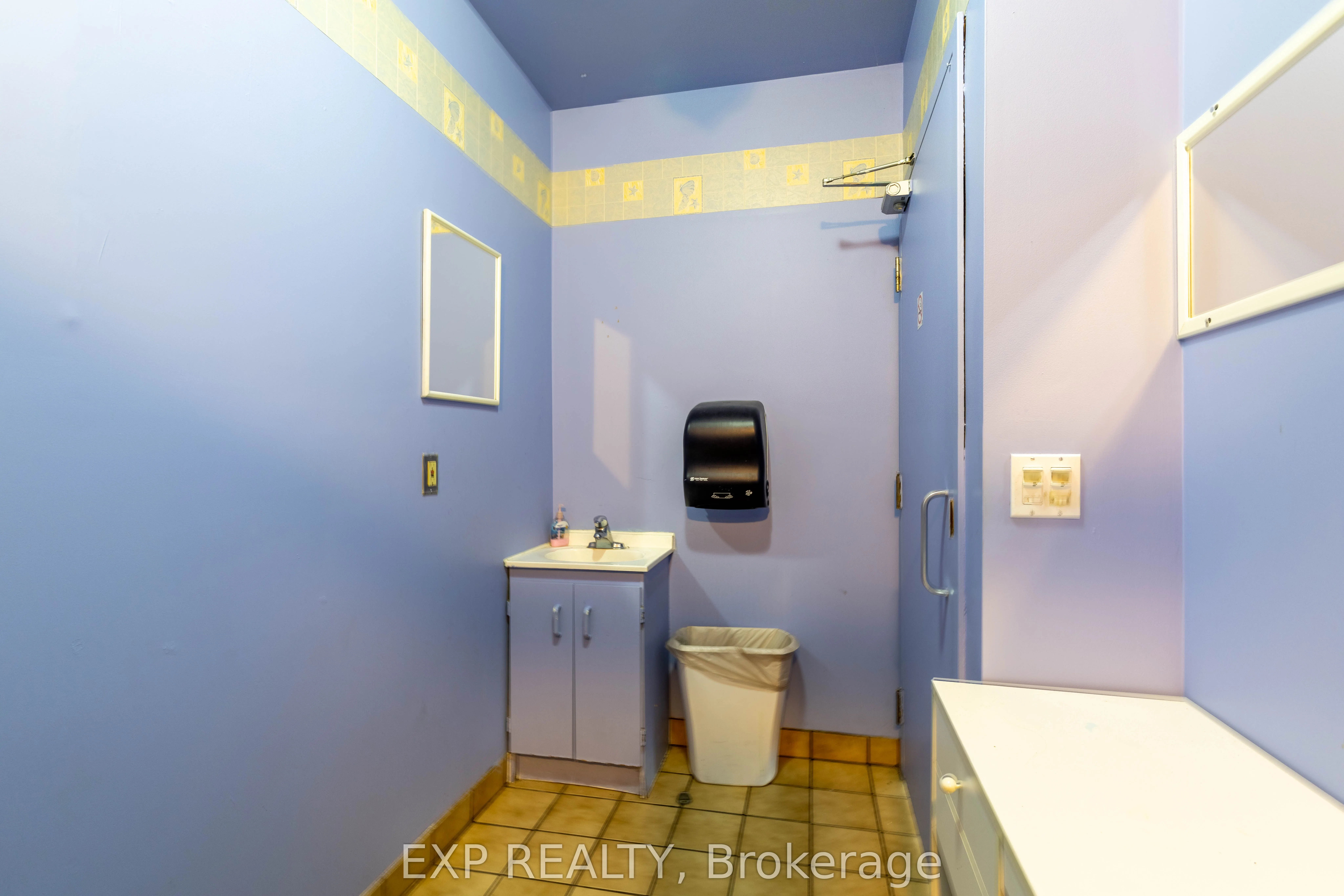 1726 Earl Haid Avenue