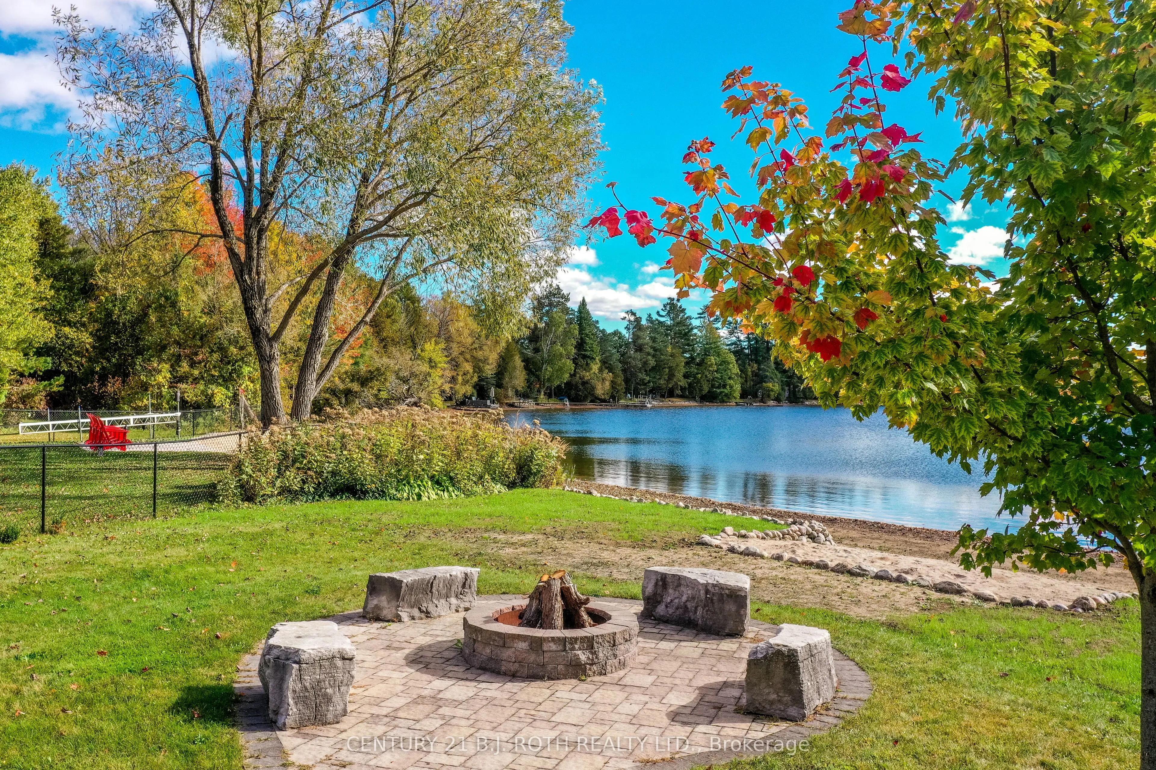 3371 Lake St. George Boulevard