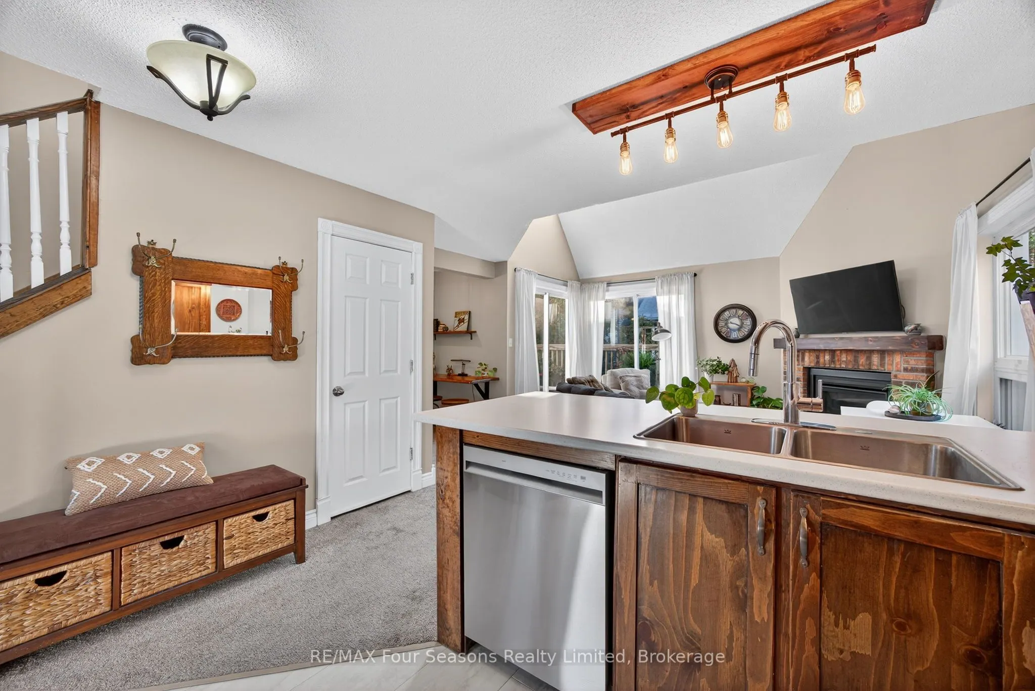 51 Trott Boulevard, #164