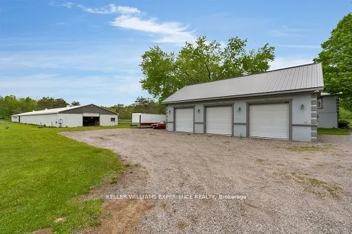 1398 Old Second Road N