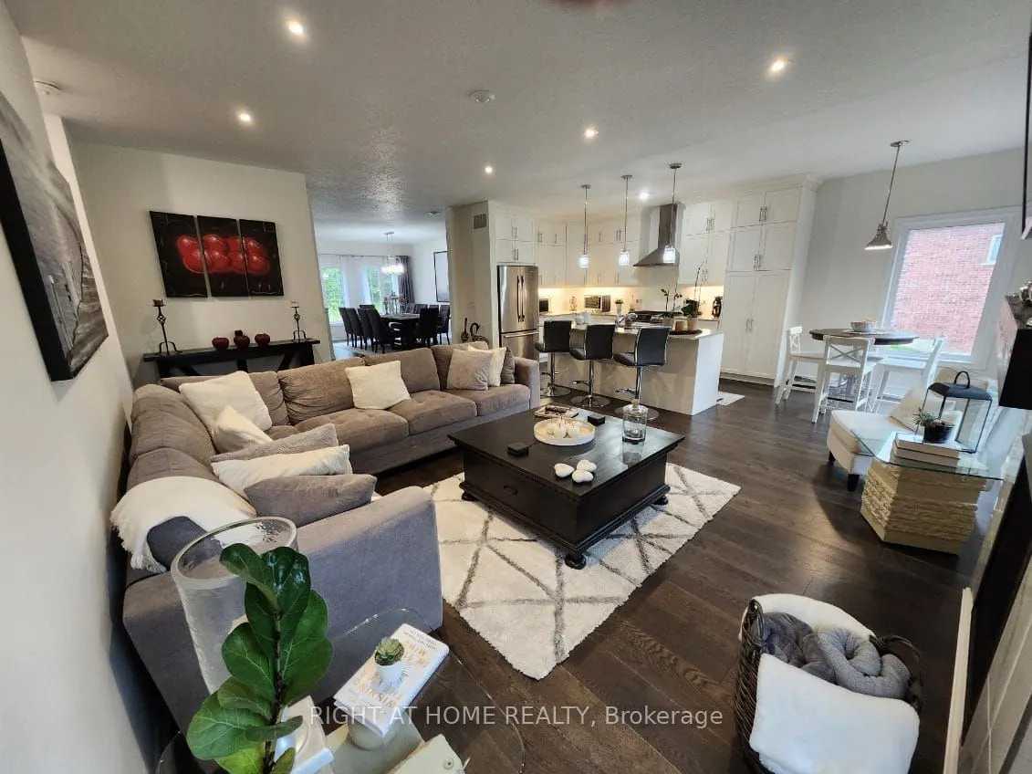 84 Diamond Valley Drive