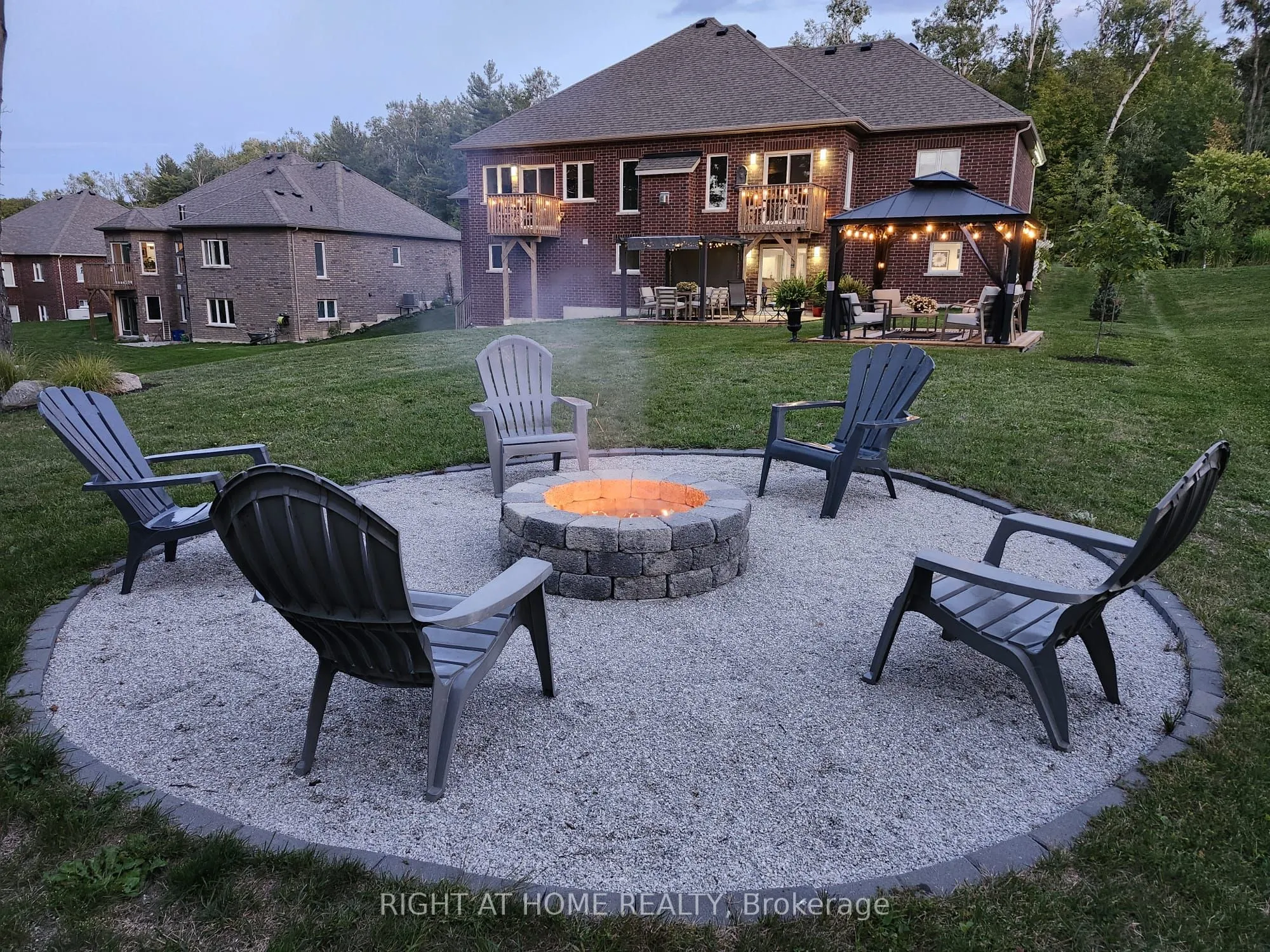 84 Diamond Valley Drive