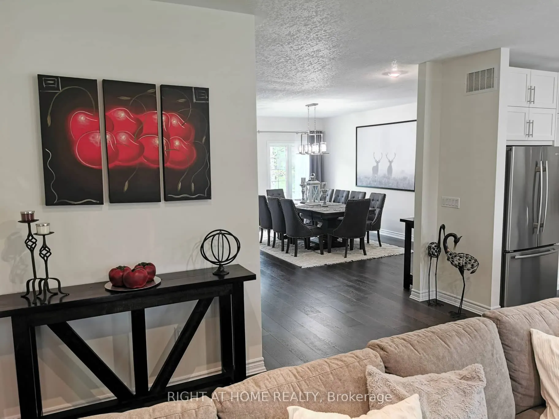 84 Diamond Valley Drive