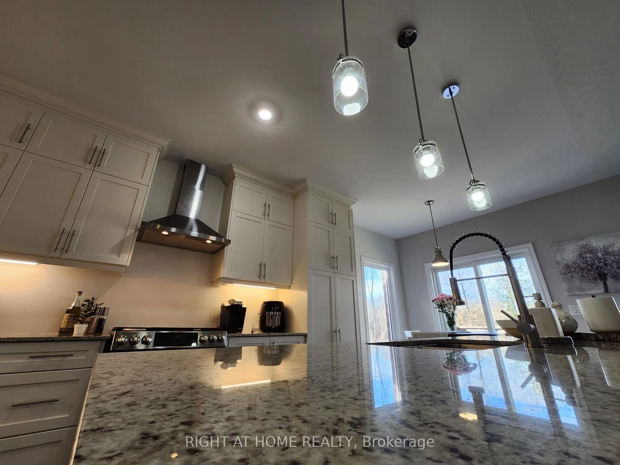 84 Diamond Valley Drive