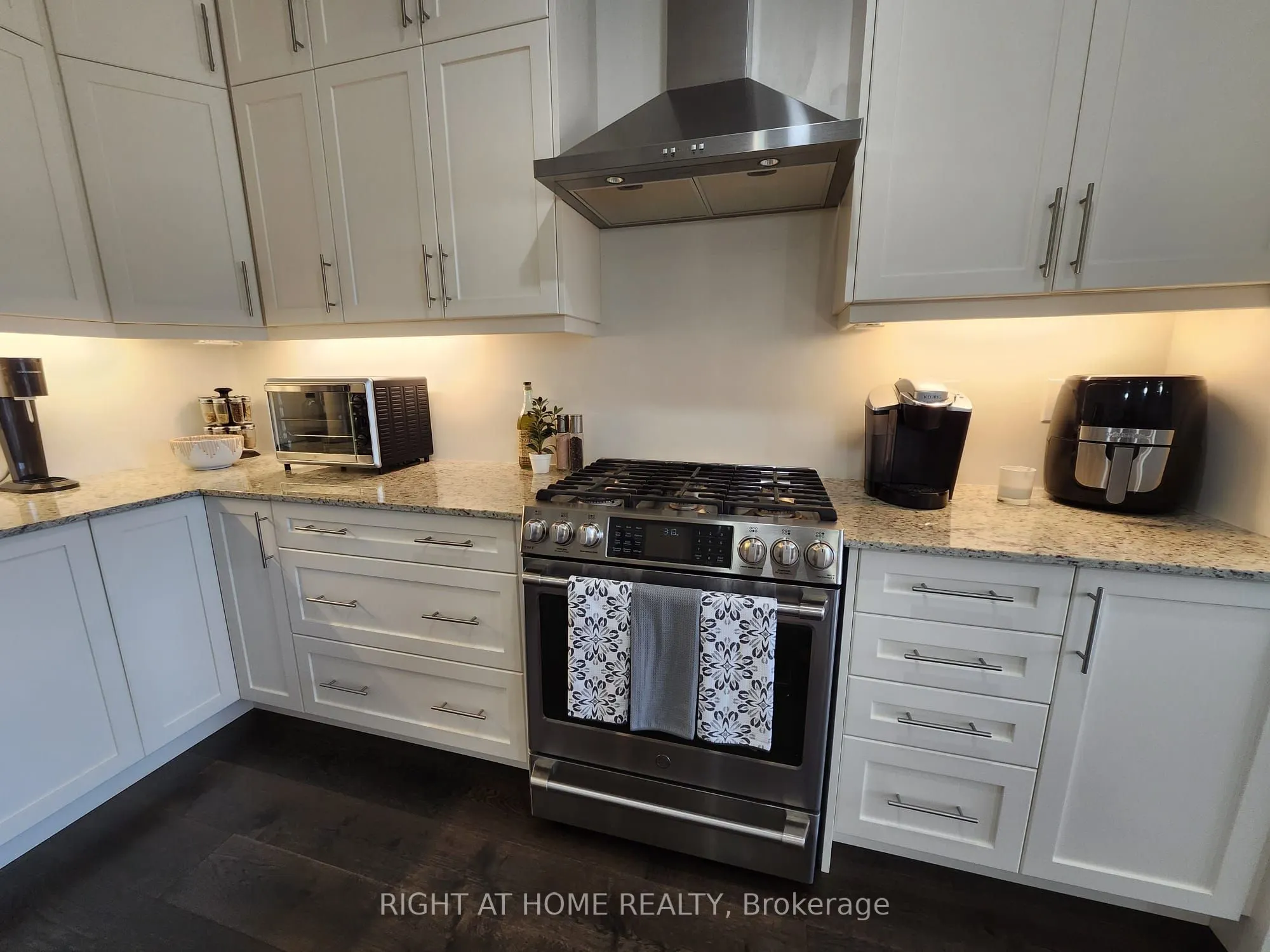 84 Diamond Valley Drive