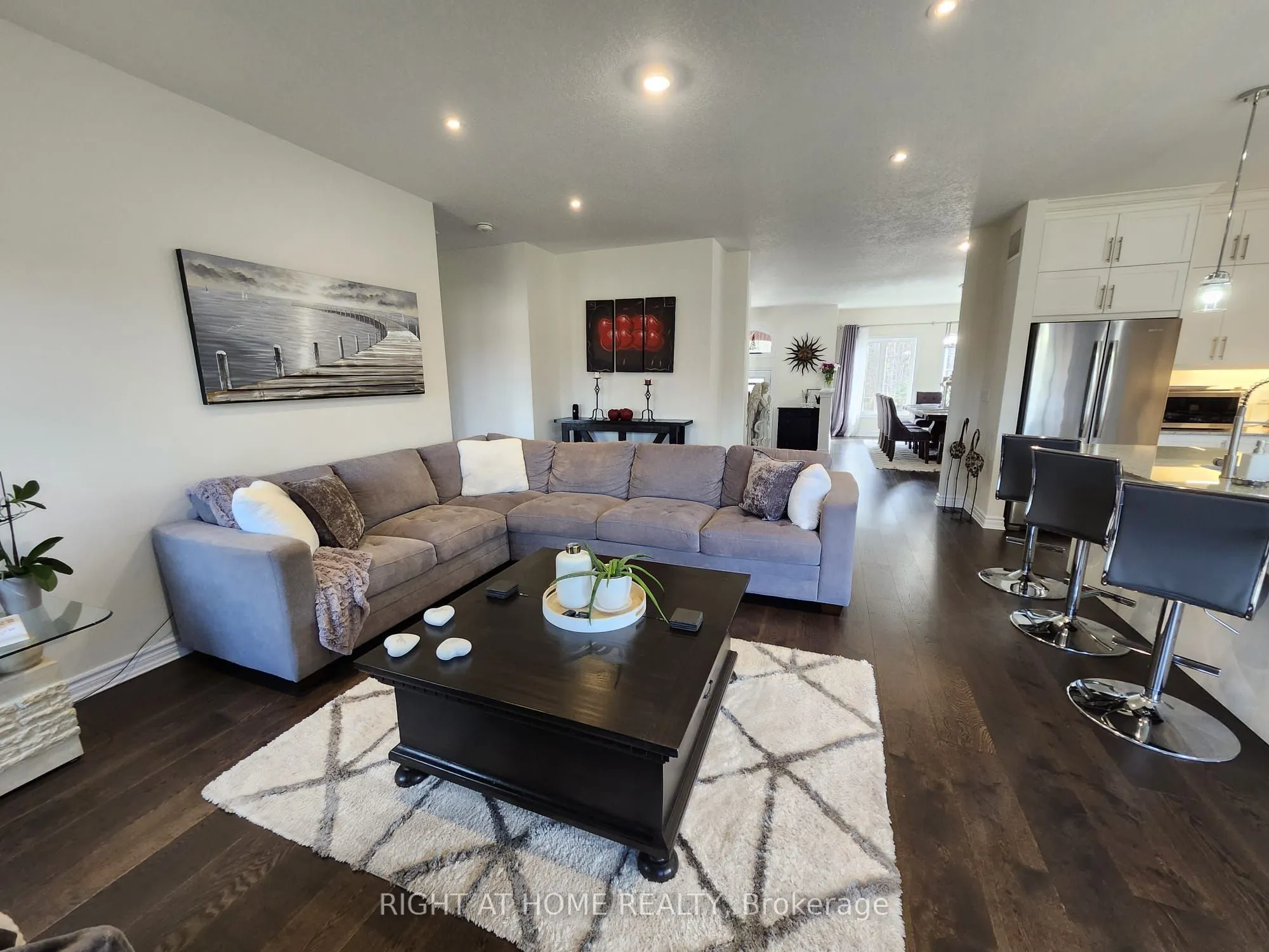 84 Diamond Valley Drive