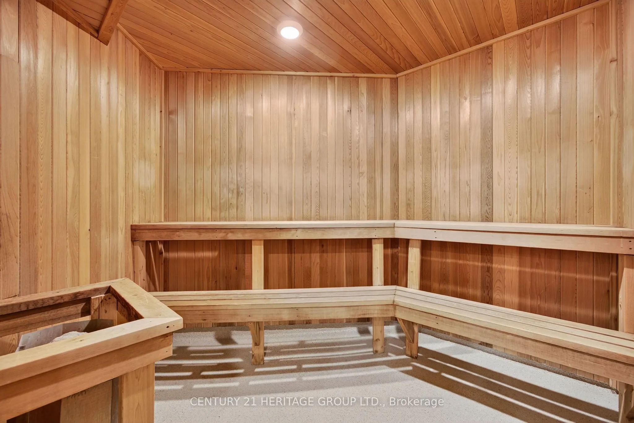 6 Toronto Street, #1008