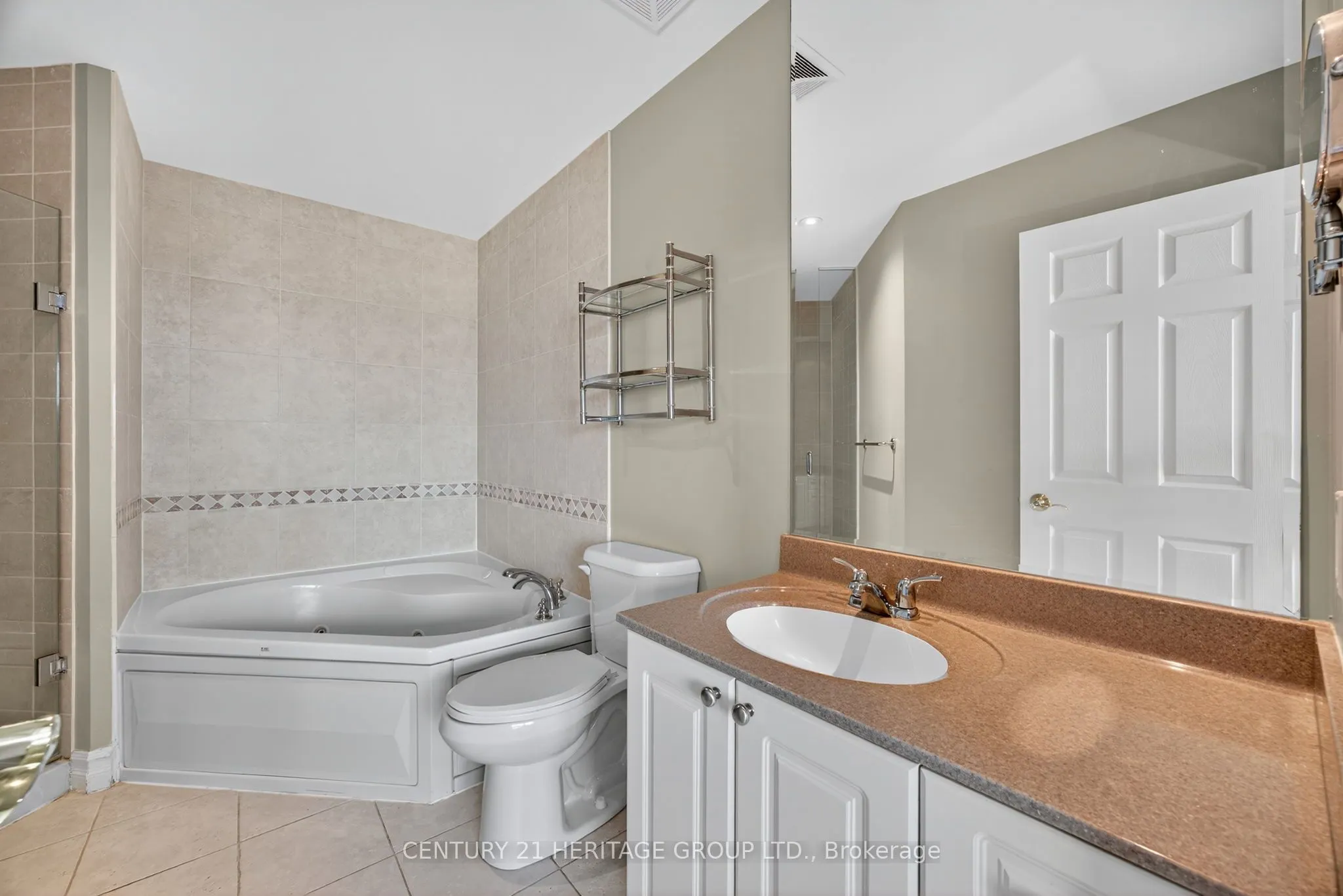 6 Toronto Street, #1008