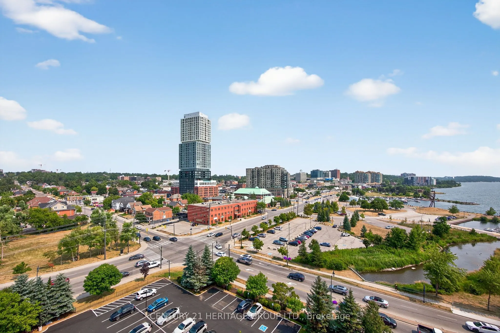 6 Toronto Street, #1008