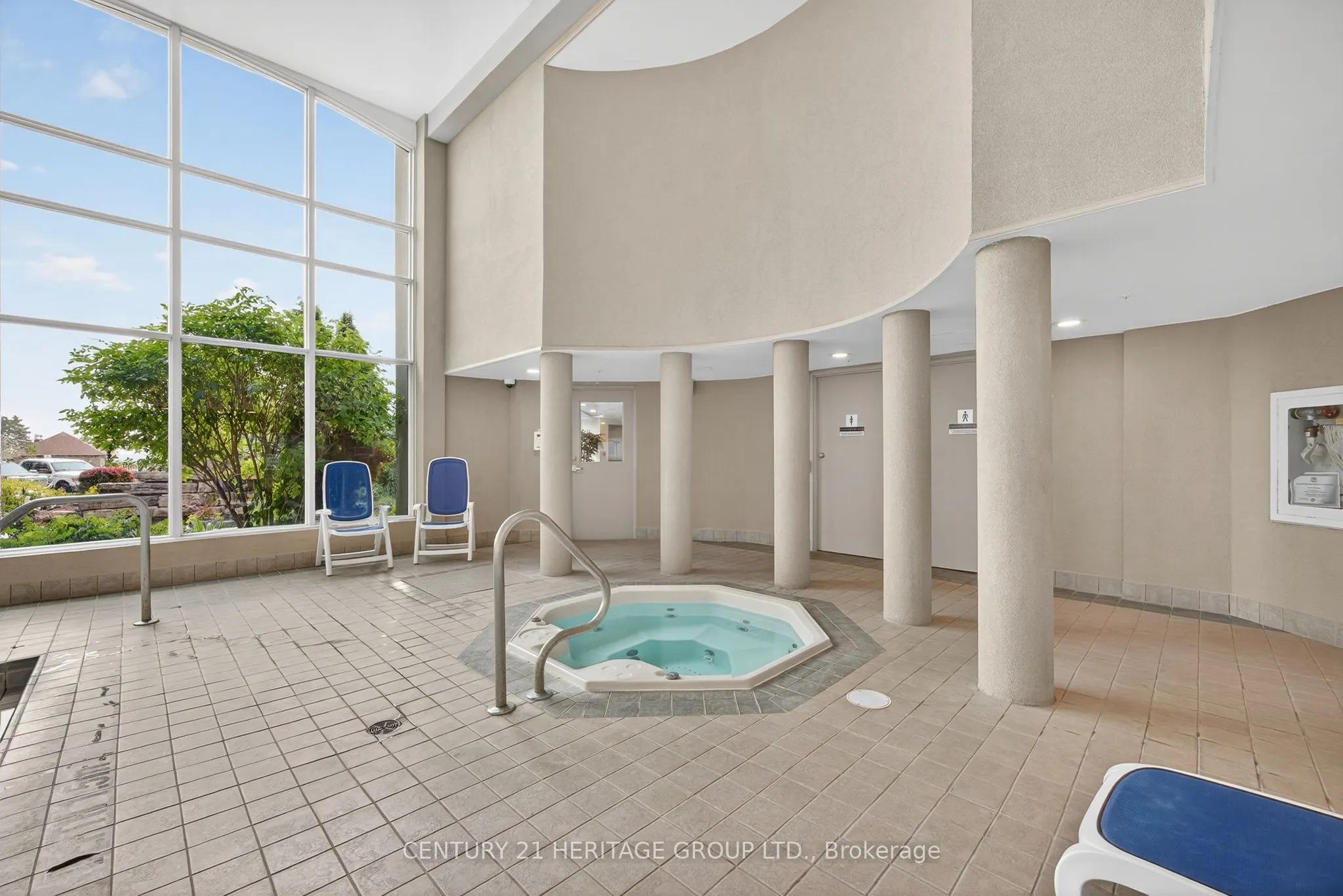 6 Toronto Street, #1008