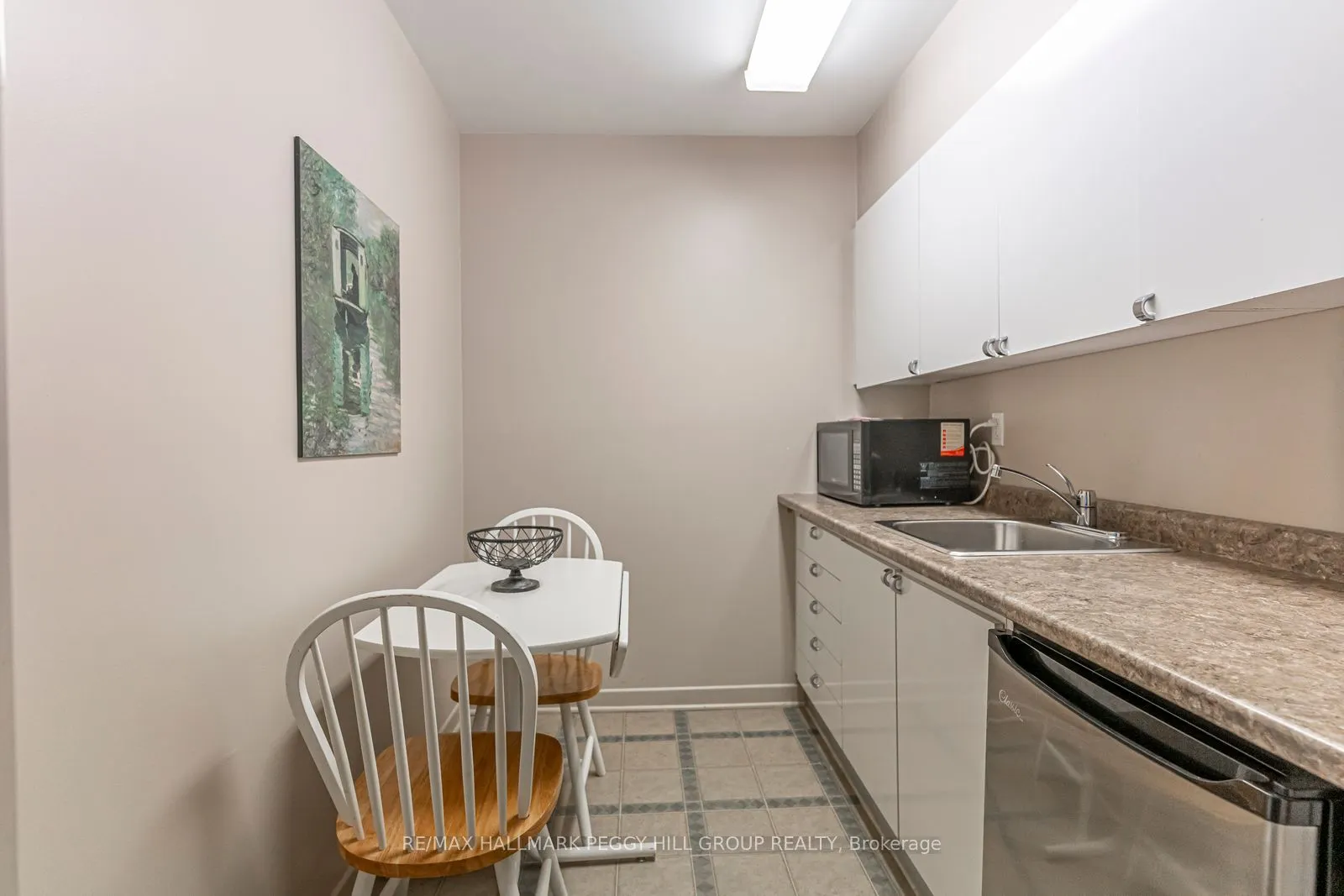 181 Collier Street, #206