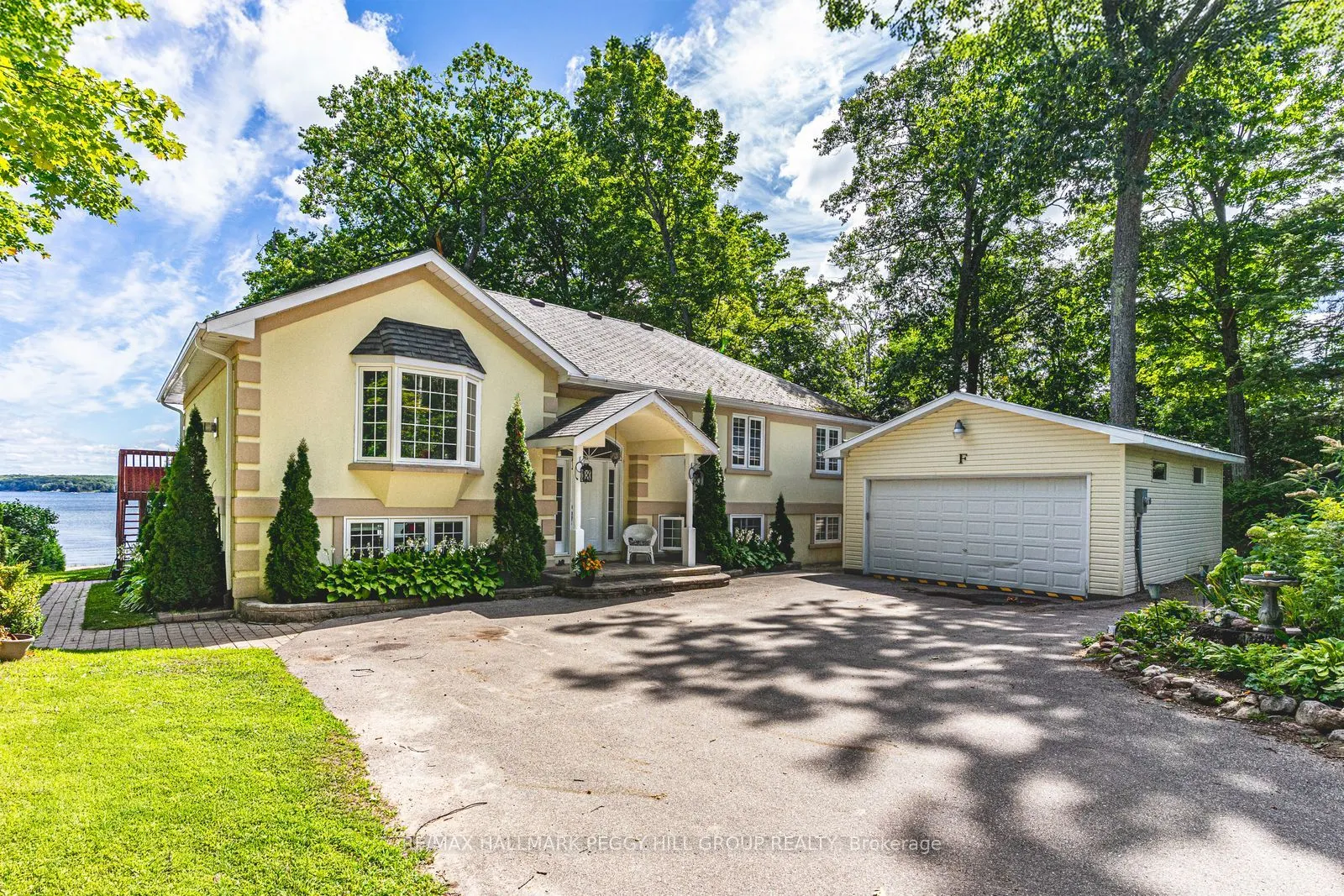 383 Peek-A-Boo Trail