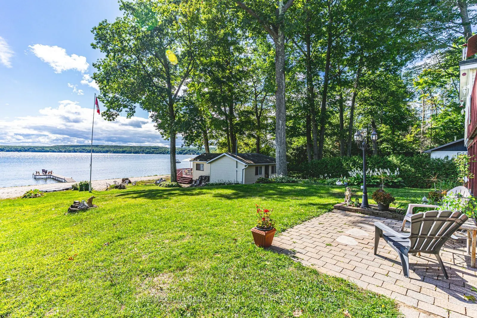 383 Peek-A-Boo Trail