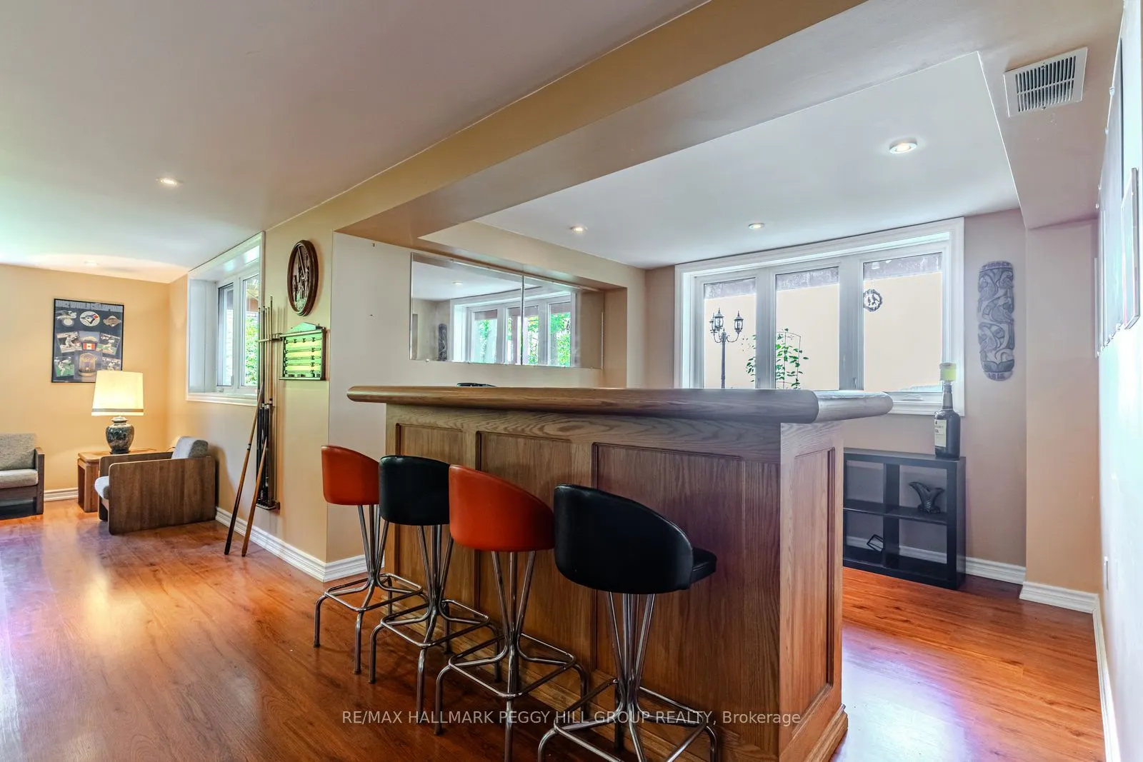 383 Peek-A-Boo Trail