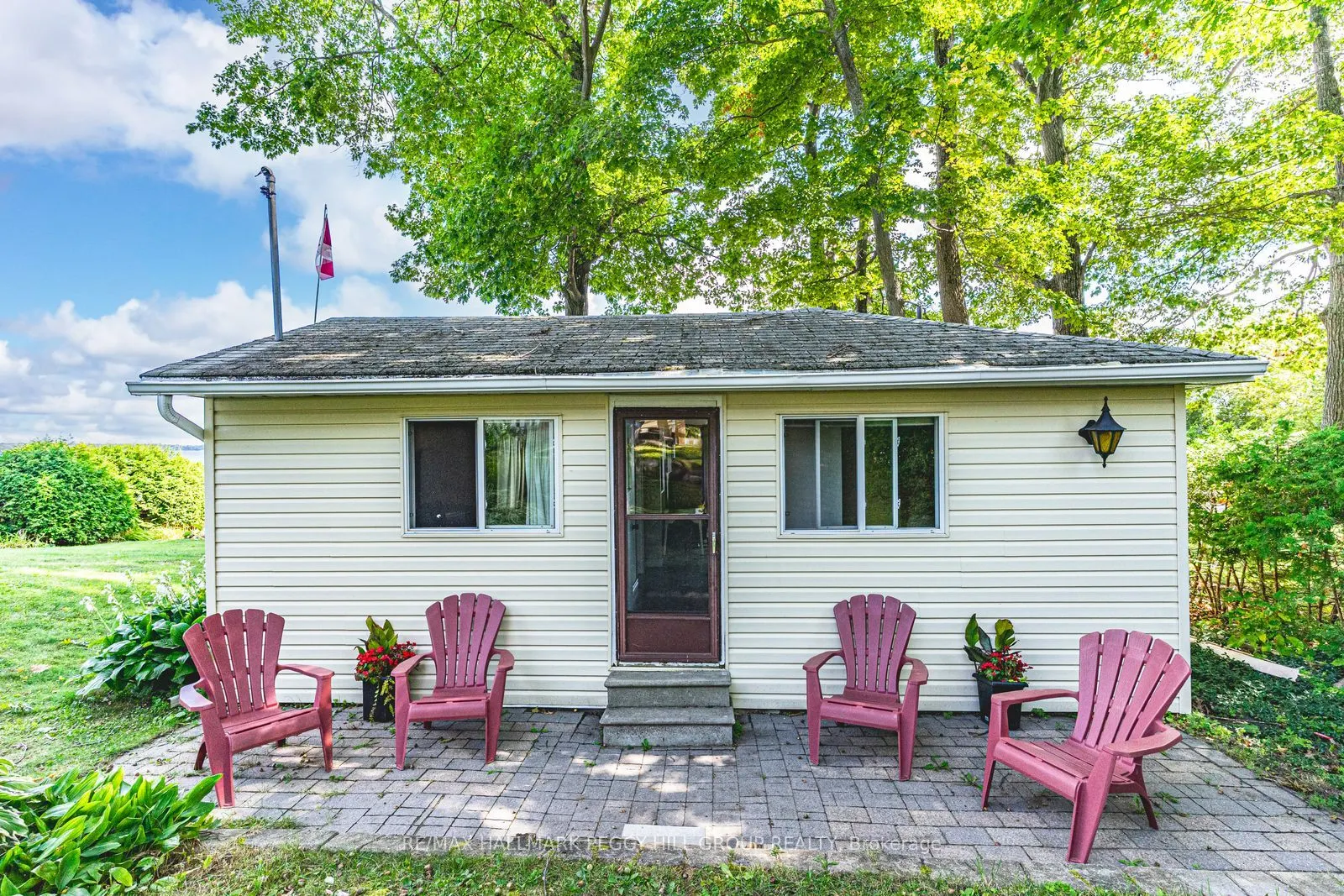 383 Peek-A-Boo Trail