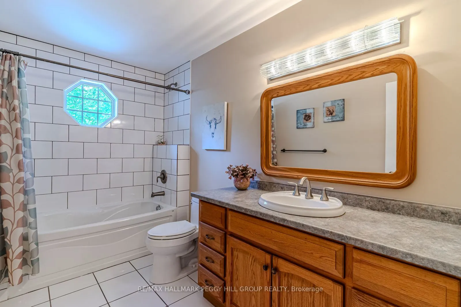 383 Peek-A-Boo Trail