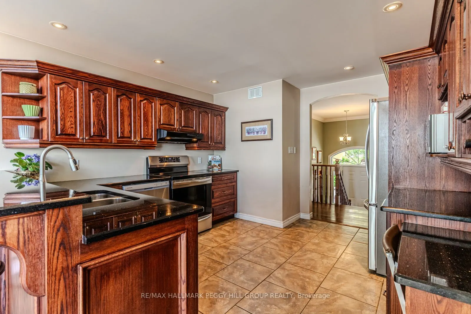 383 Peek-A-Boo Trail