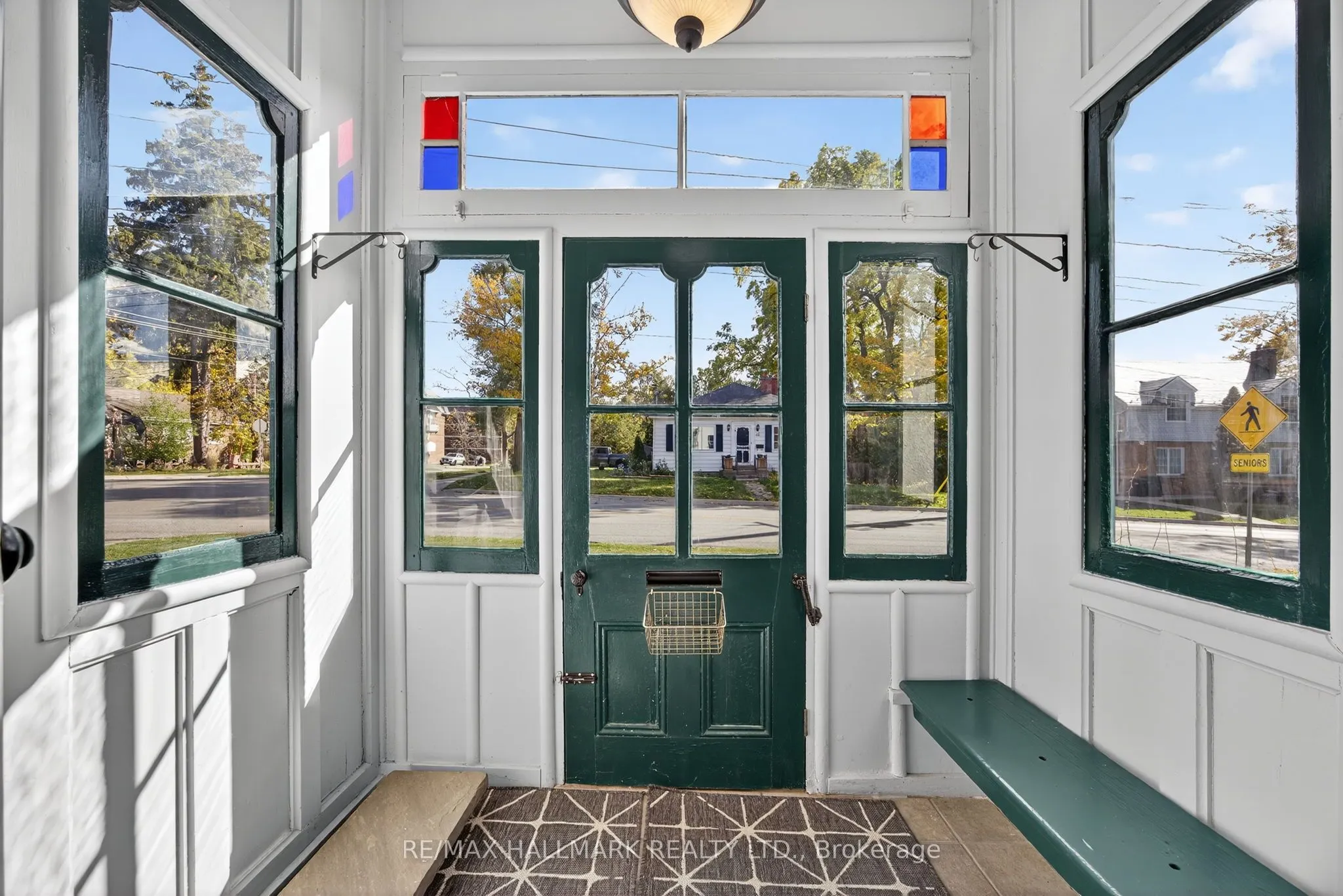 84 Wellington Street E