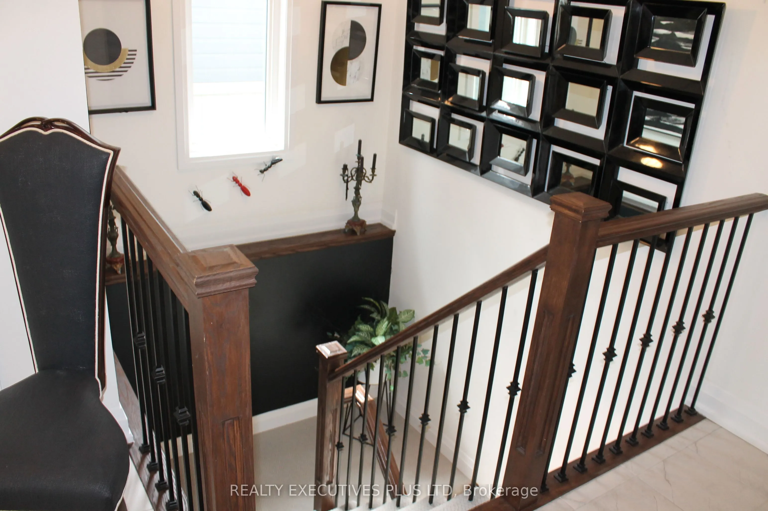 77 Kari Crescent, #32