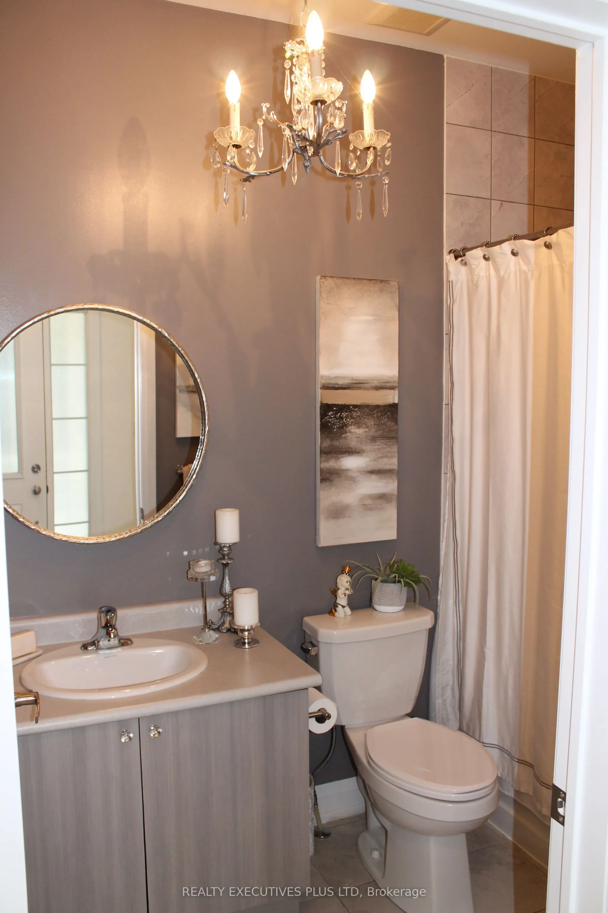 77 Kari Crescent, #32