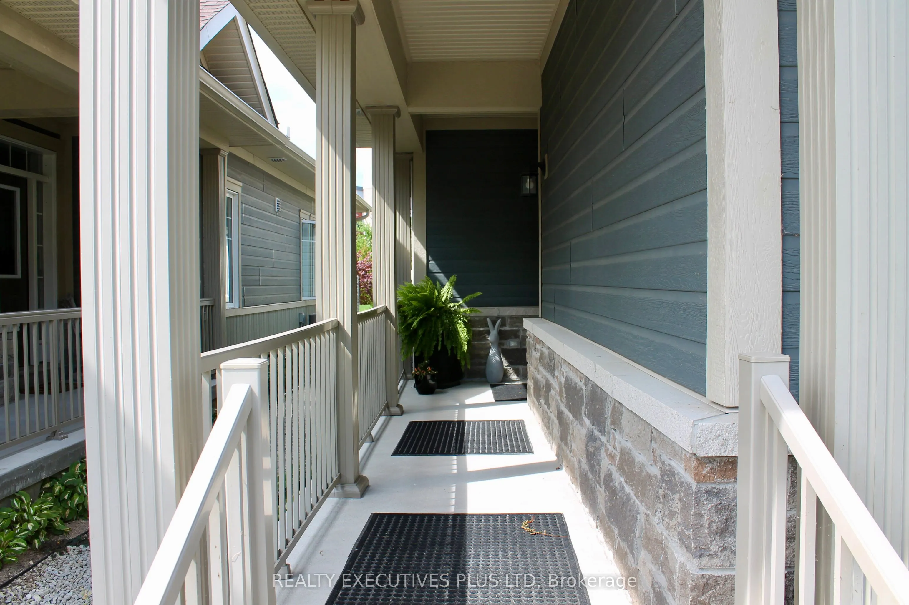 77 Kari Crescent, #32