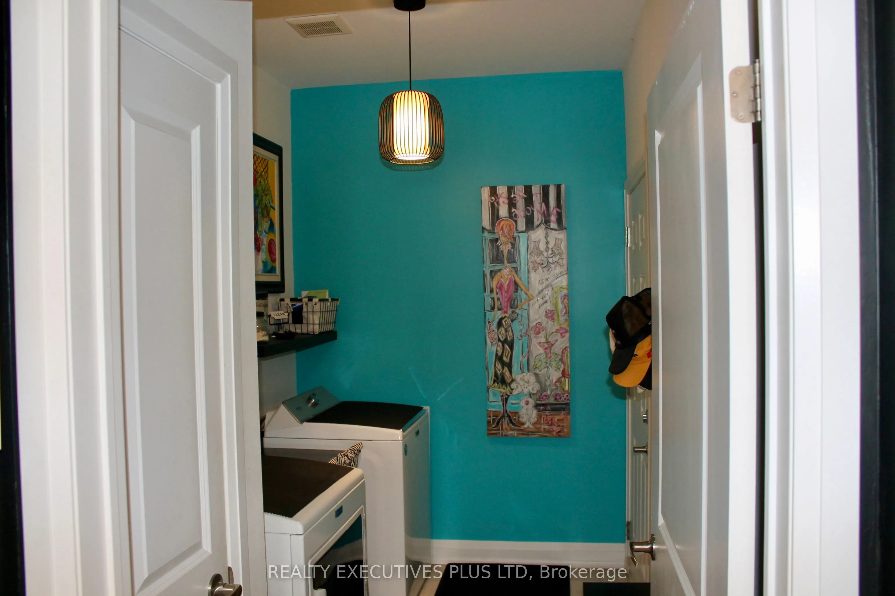 77 Kari Crescent, #32