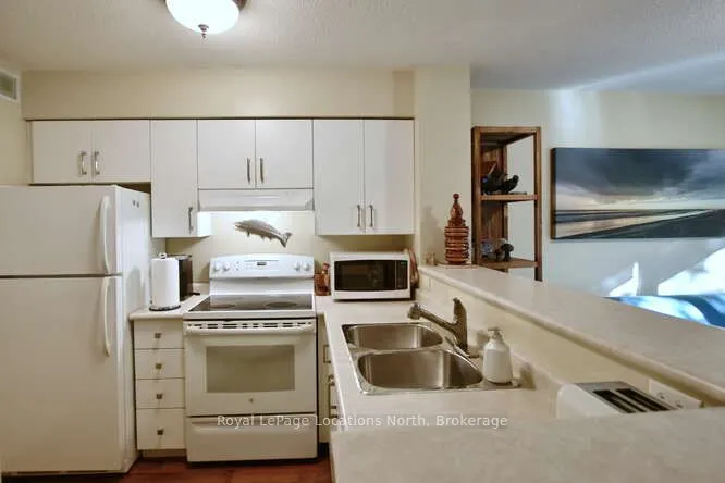 332 Mariners Way, #3