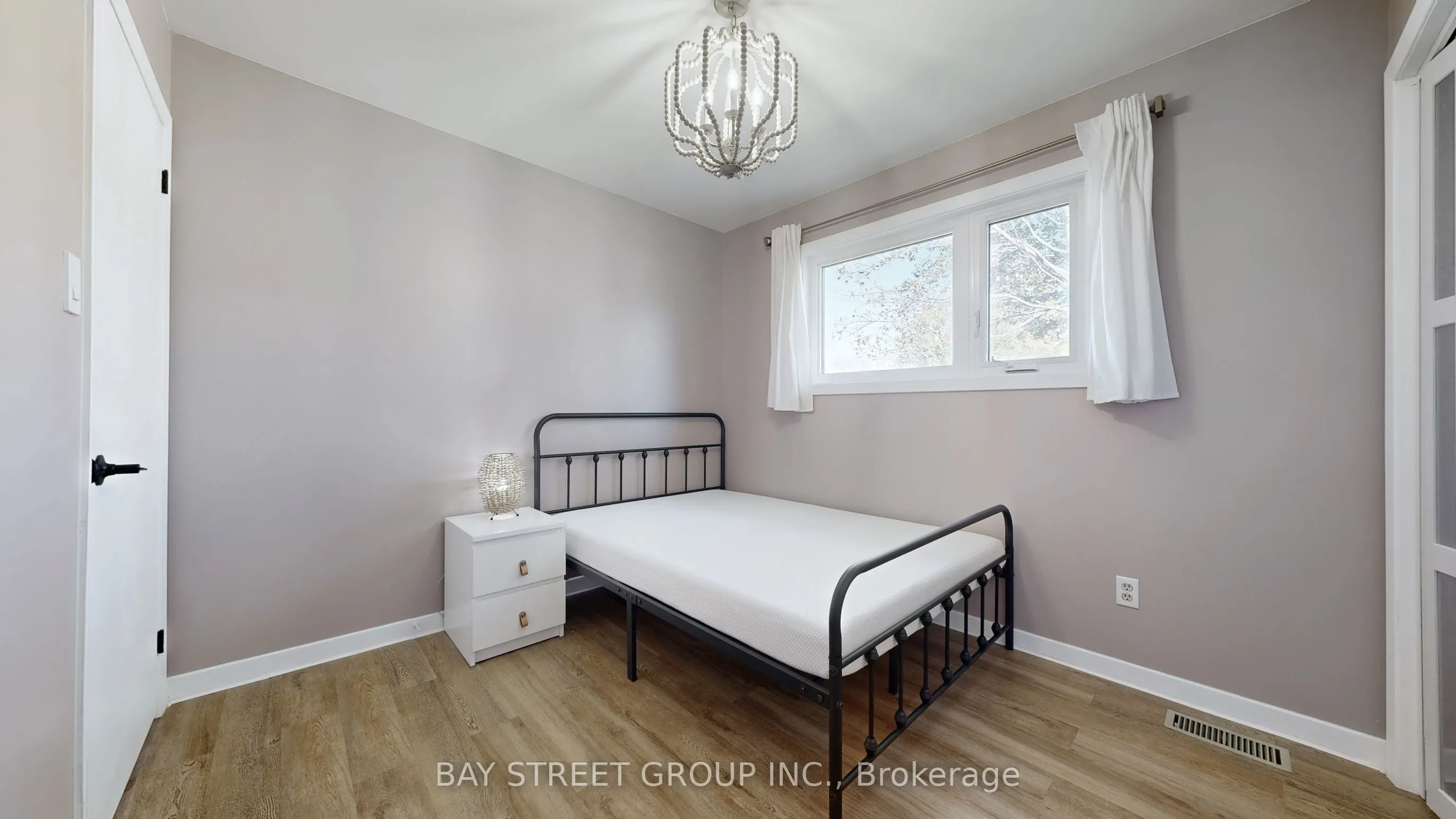 142 Patterson Road, #Main Floor