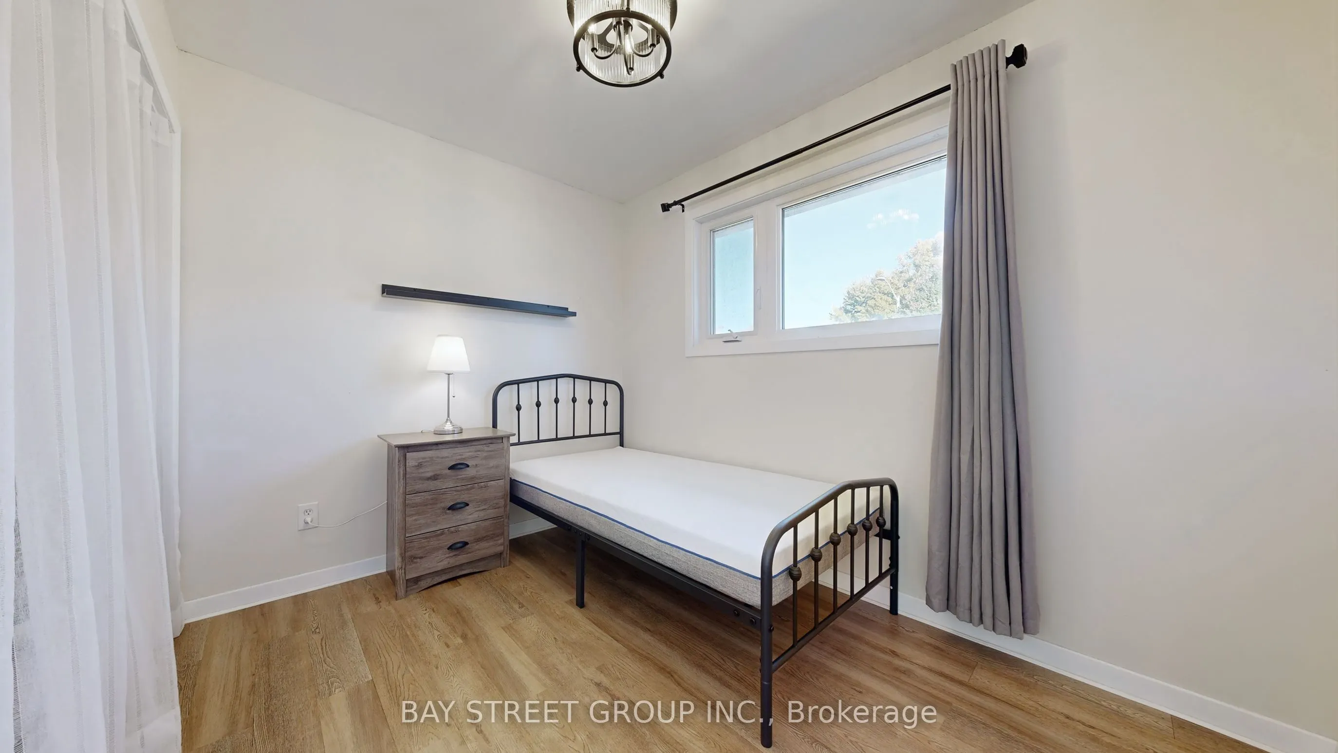 142 Patterson Road, #Main Floor