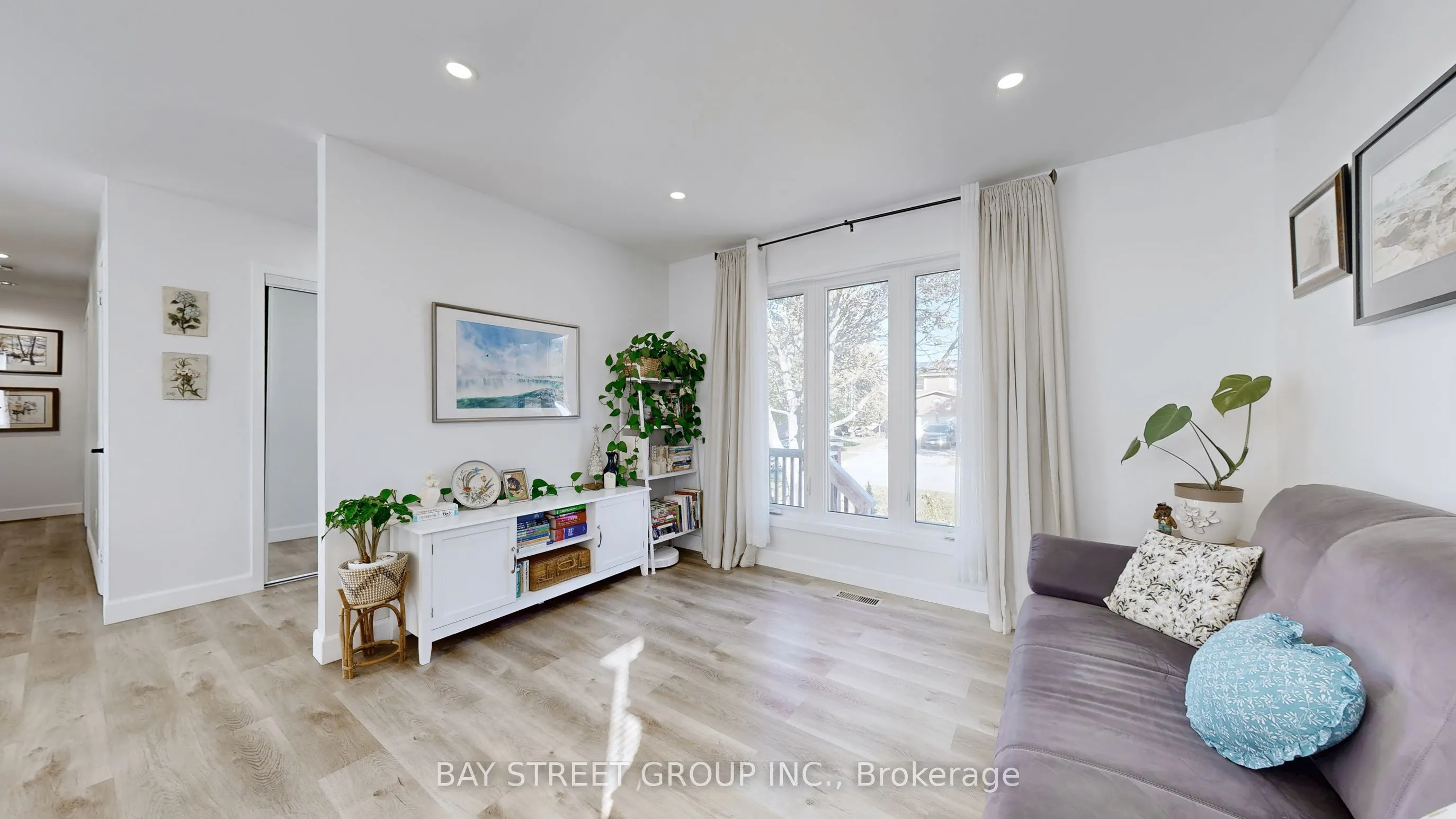 142 Patterson Road, #Main Floor