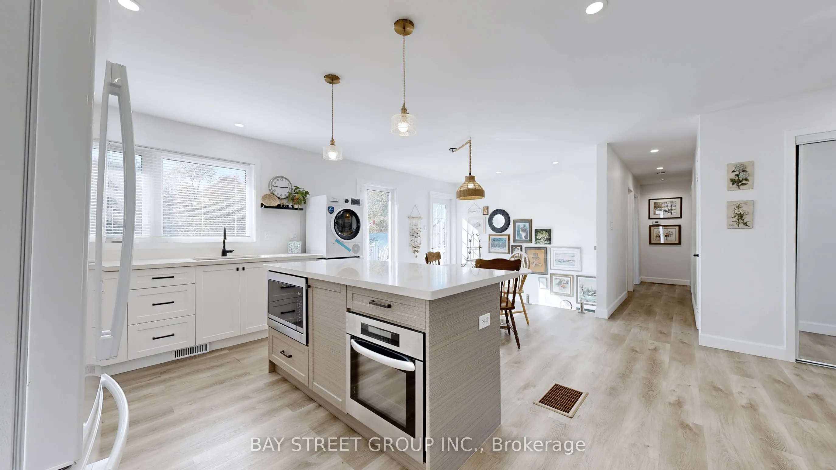 142 Patterson Road, #Main Floor