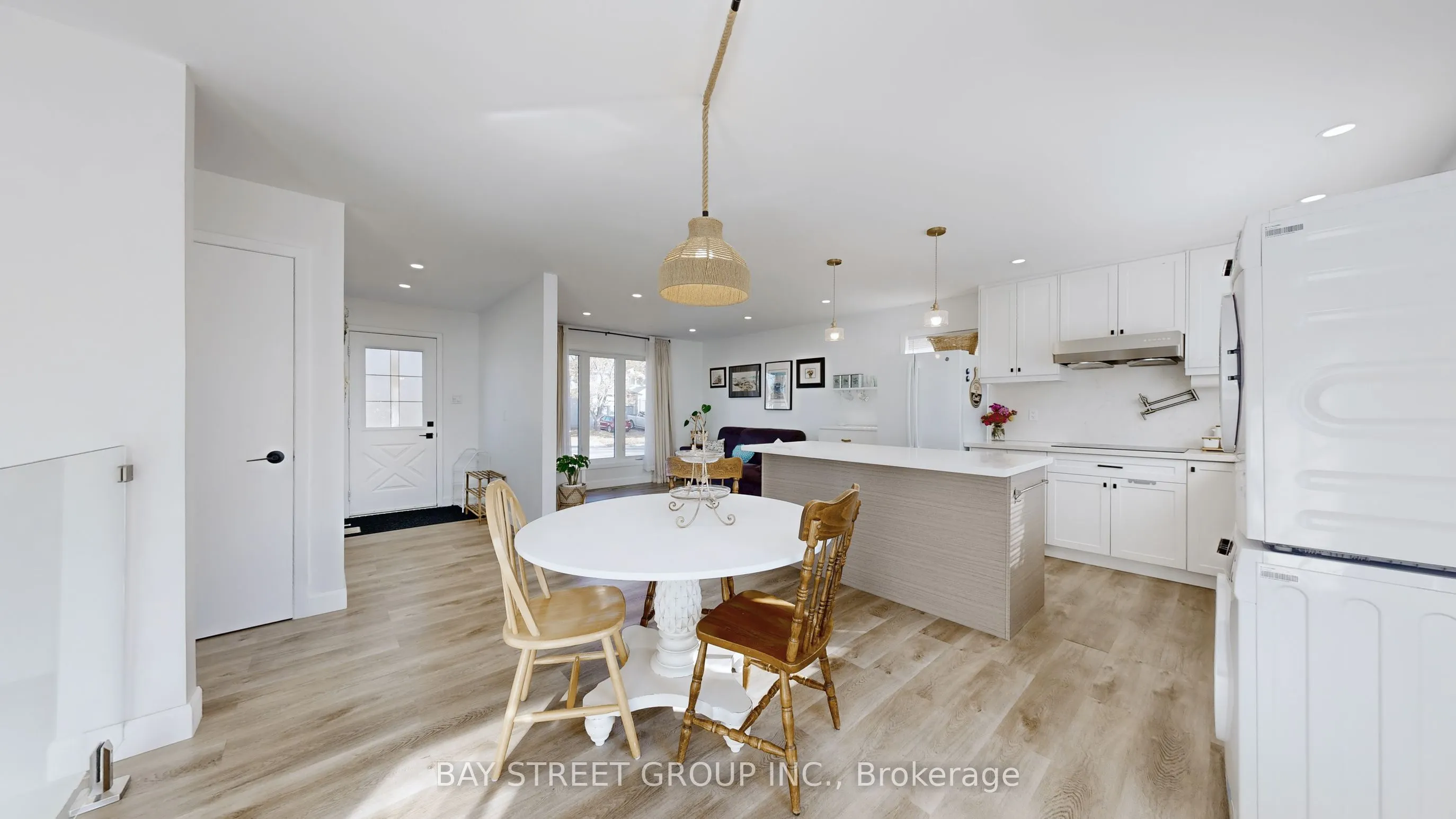 142 Patterson Road, #Main Floor