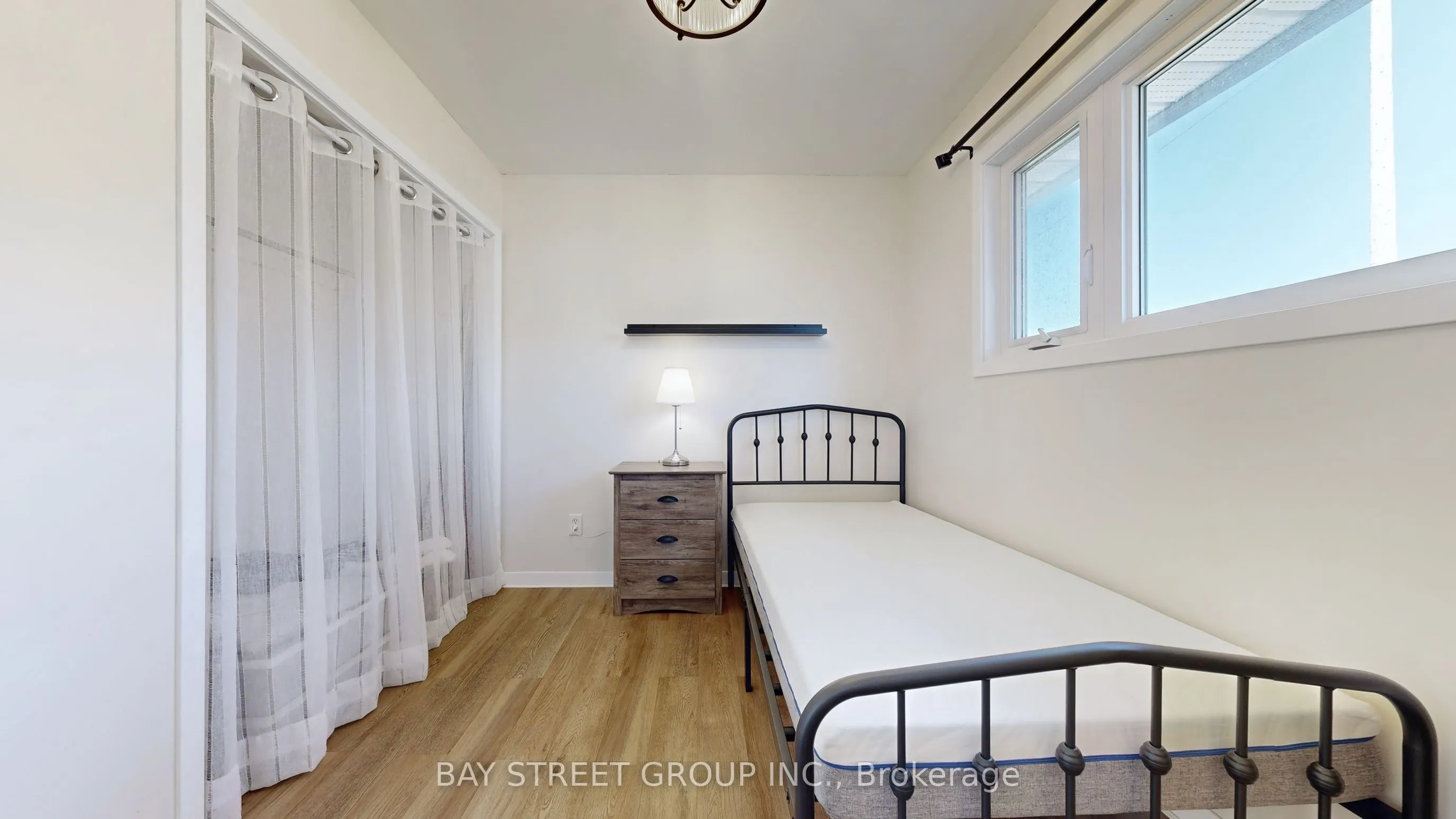 142 Patterson Road, #Main Floor