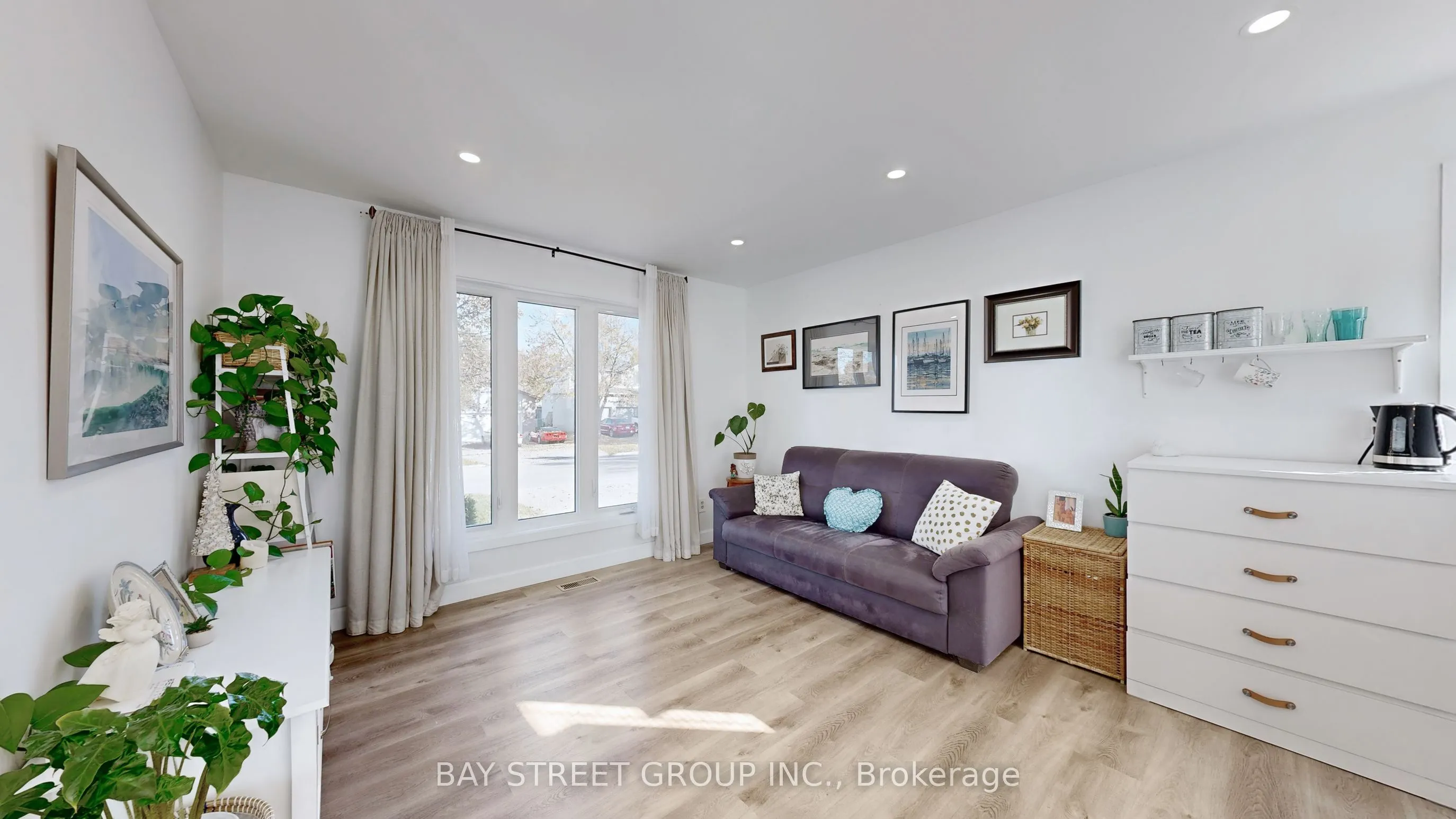 142 Patterson Road, #Main Floor