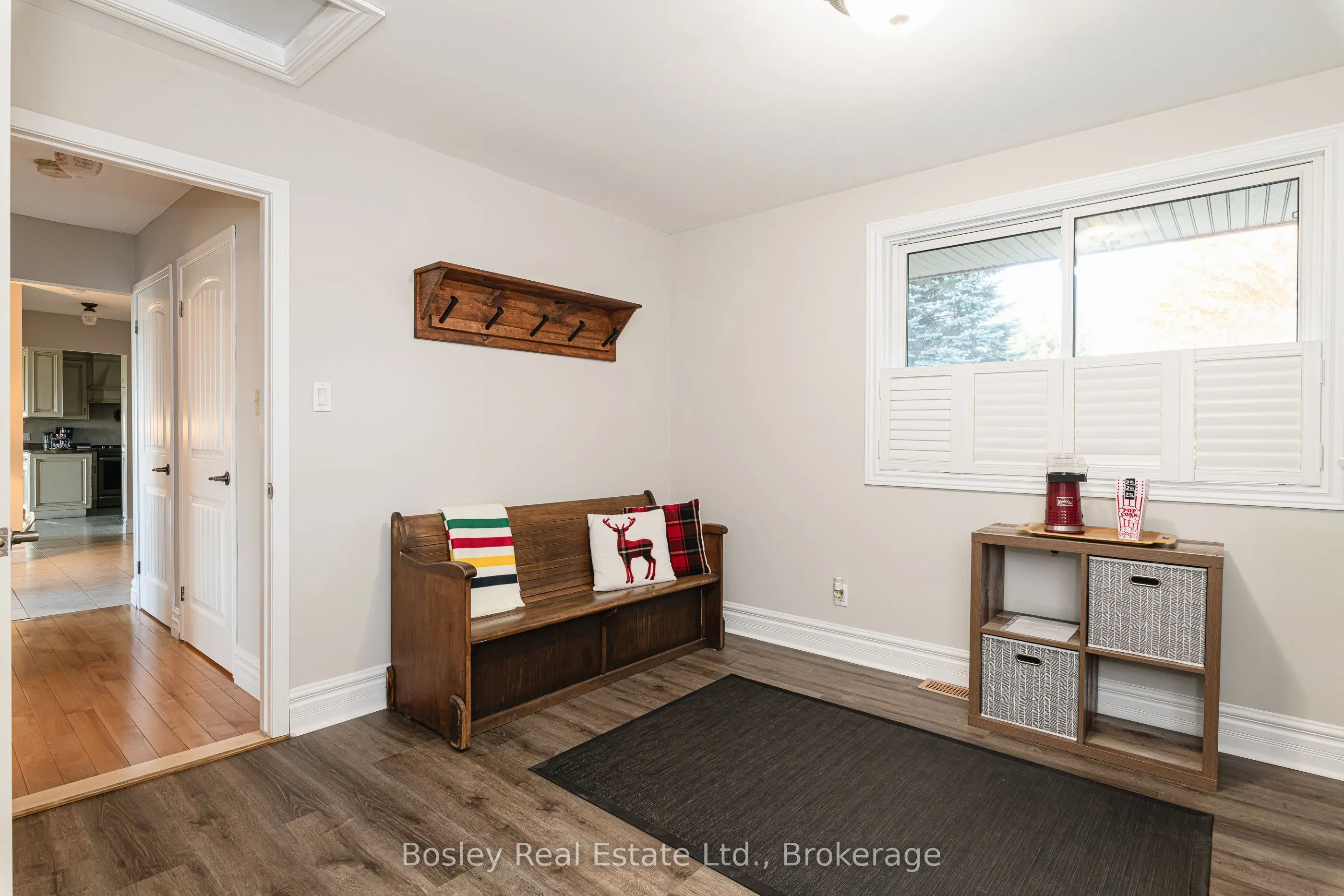 108 Bartlett Boulevard