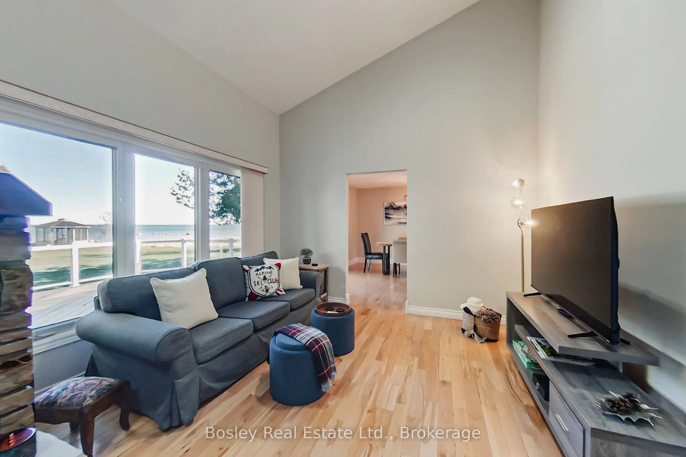 108 Bartlett Boulevard