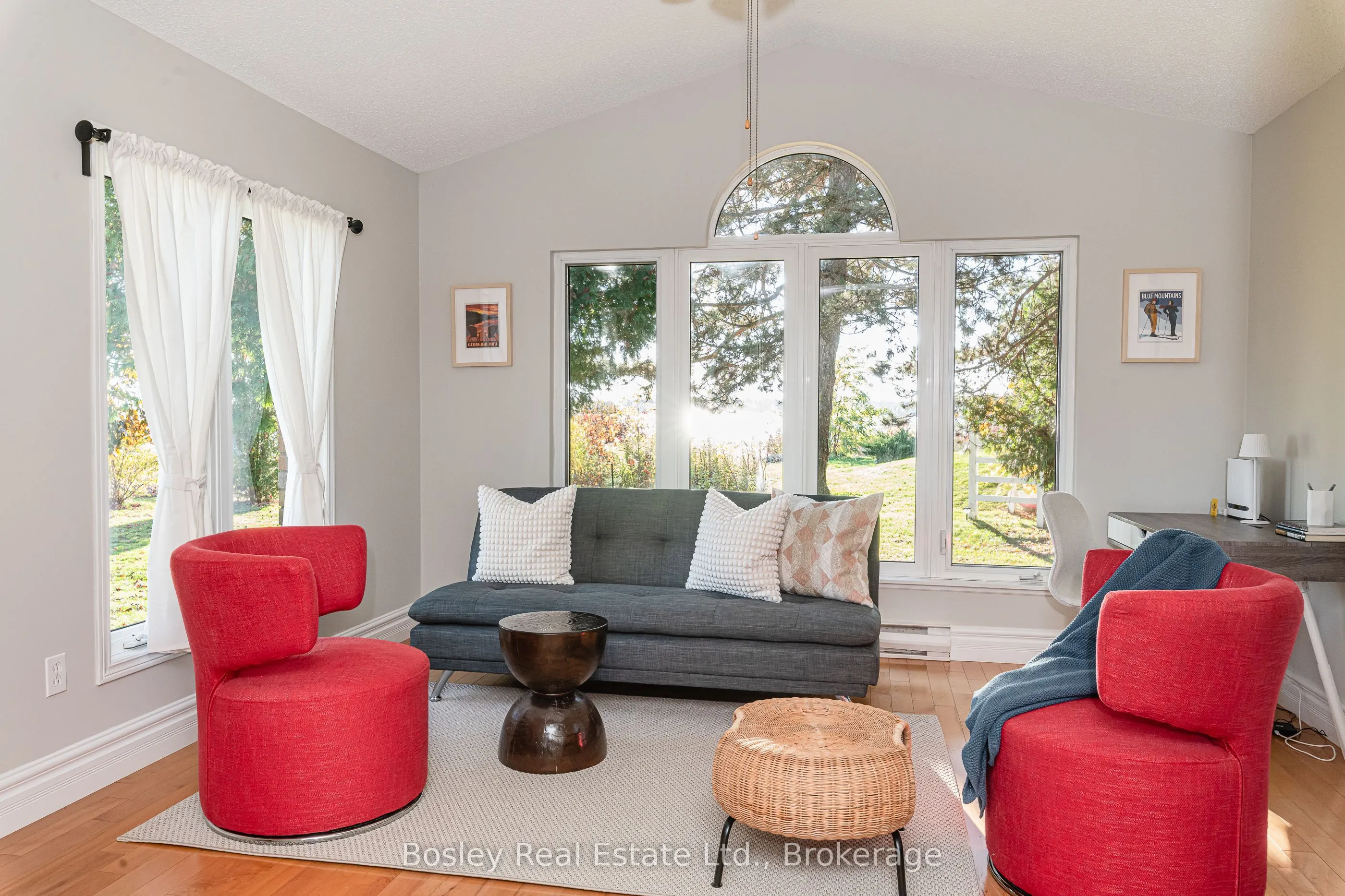 108 Bartlett Boulevard