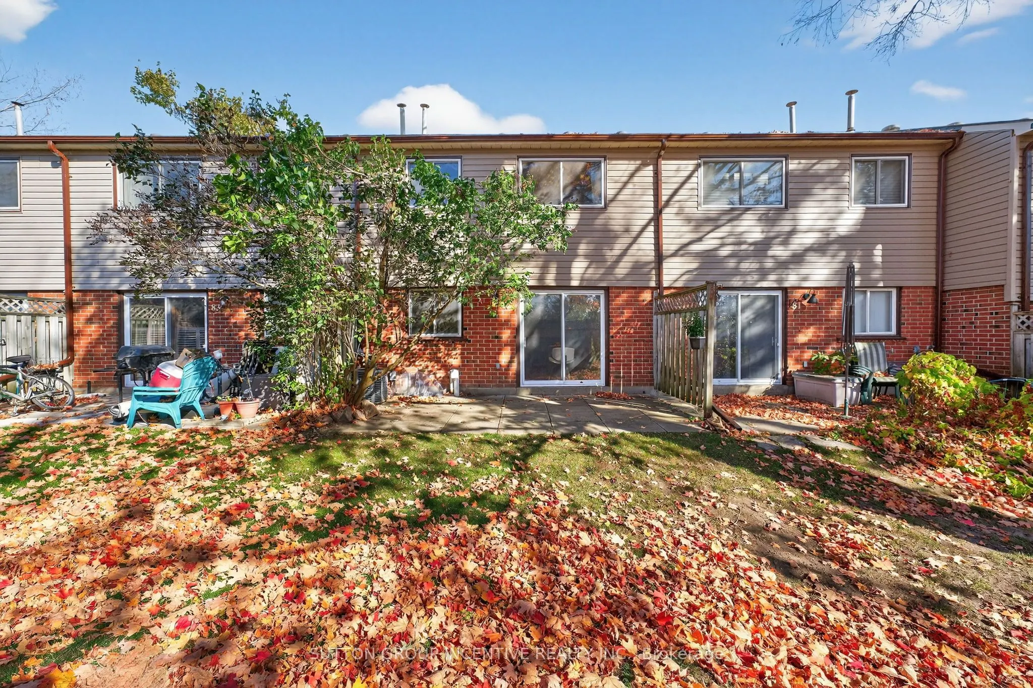 441 BARRIE Road, #82