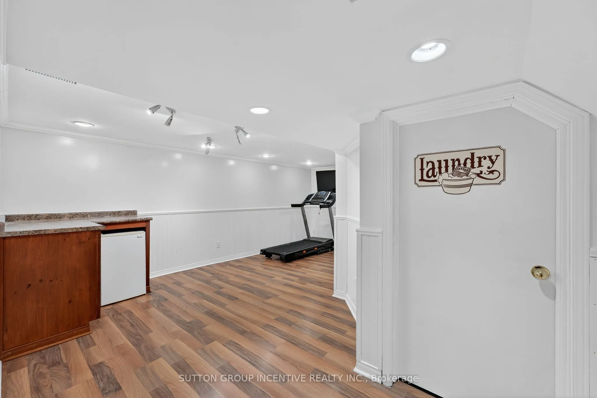 441 BARRIE Road, #82