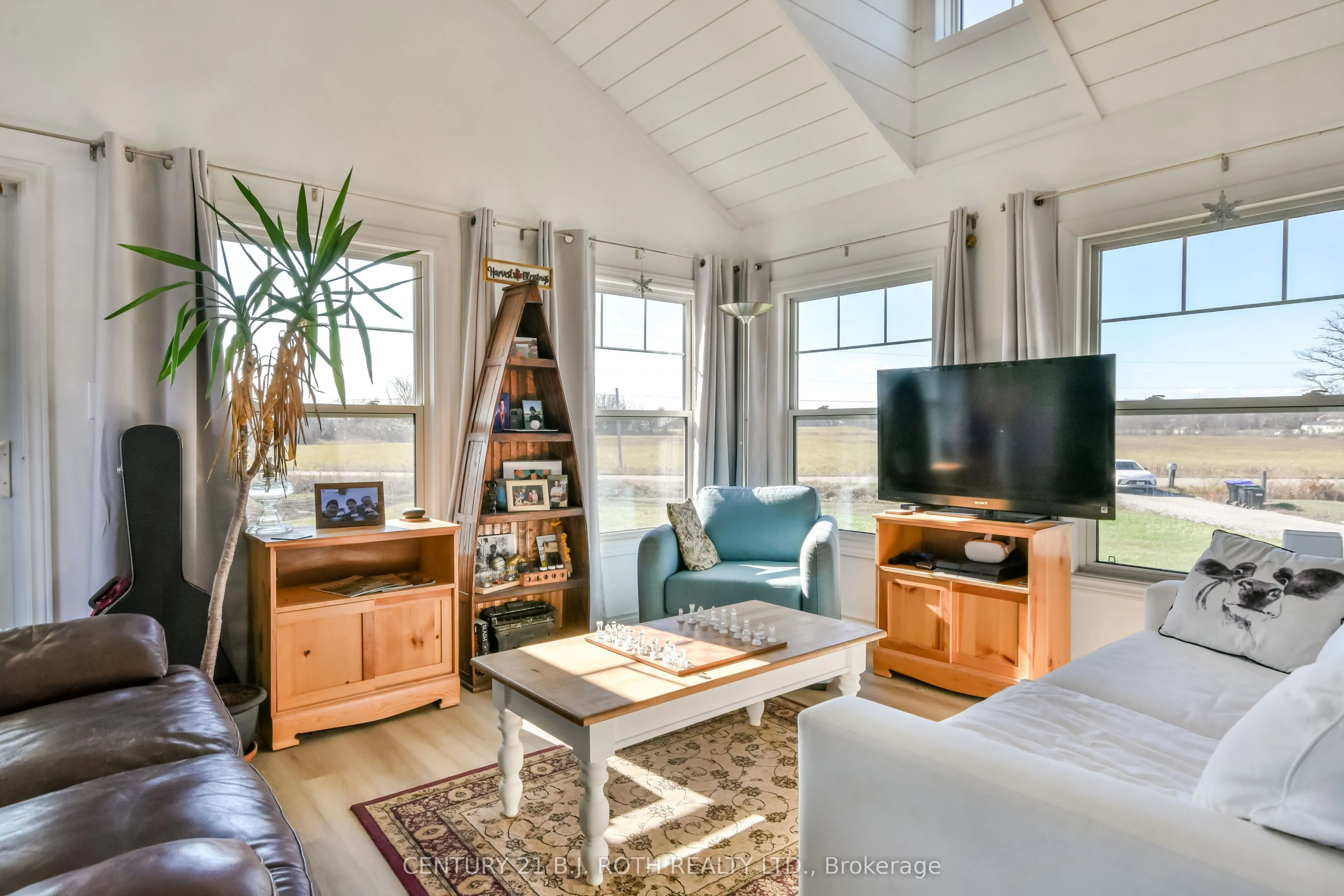 2293 Hampshire Mills Line