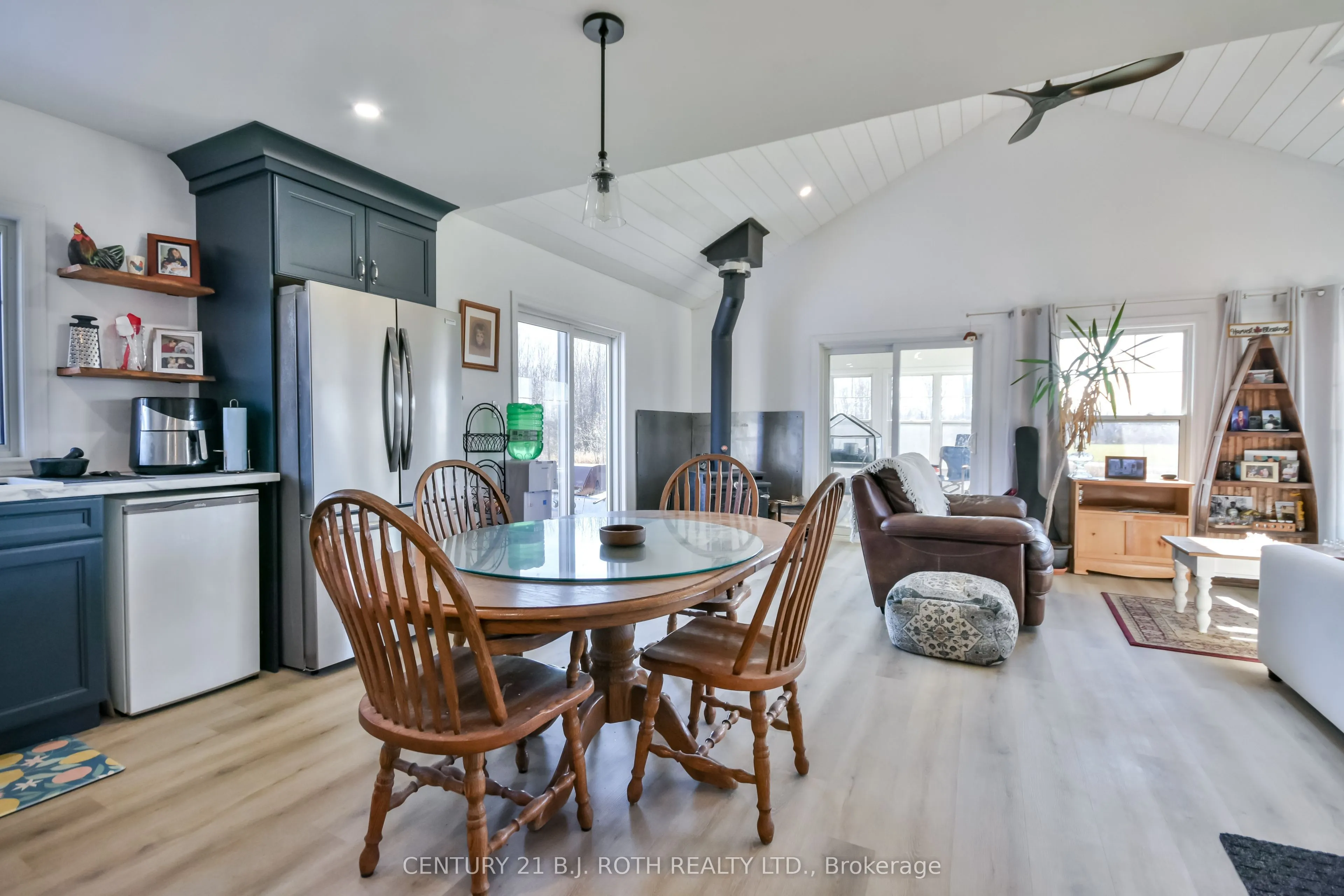 2293 Hampshire Mills Line