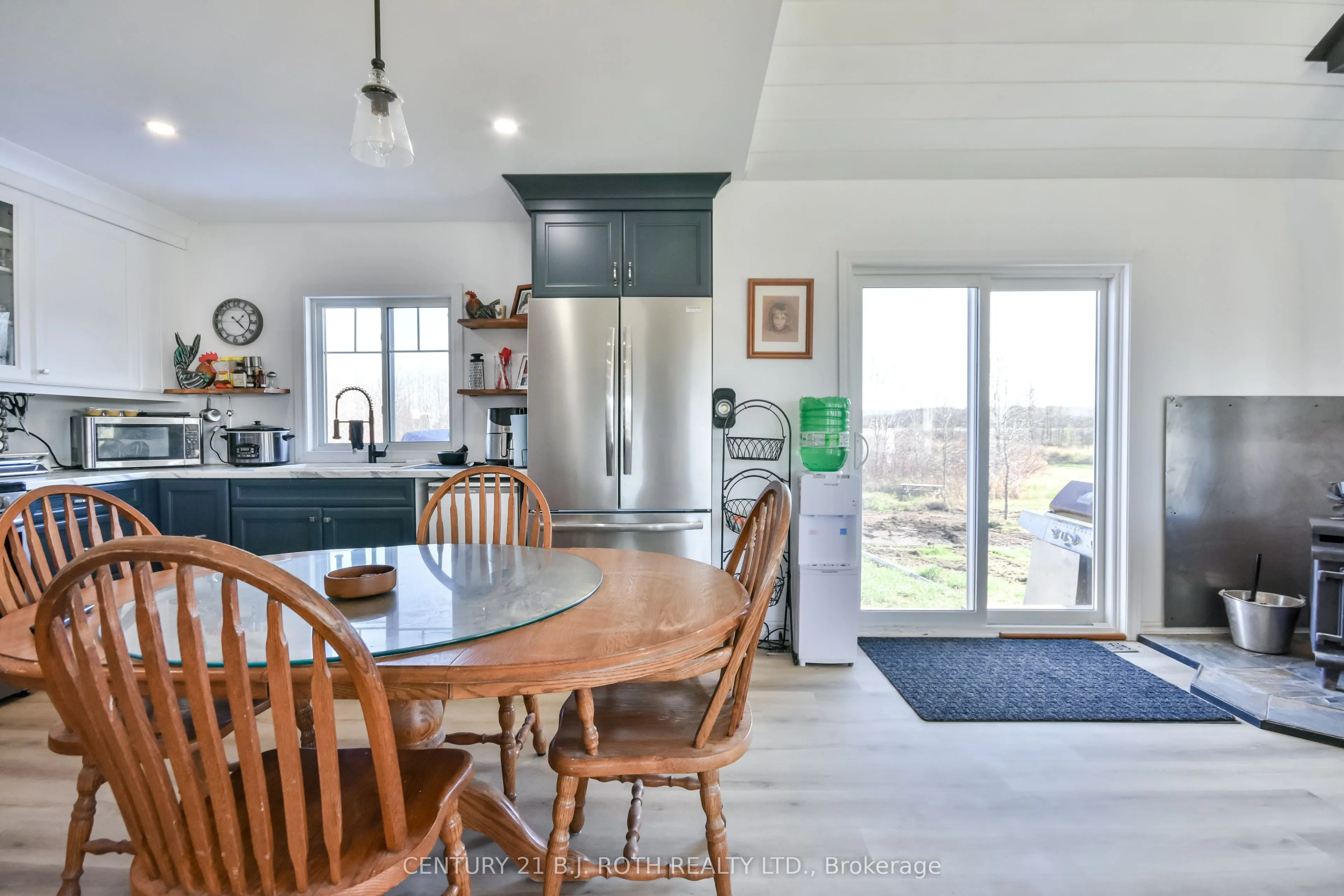 2293 Hampshire Mills Line