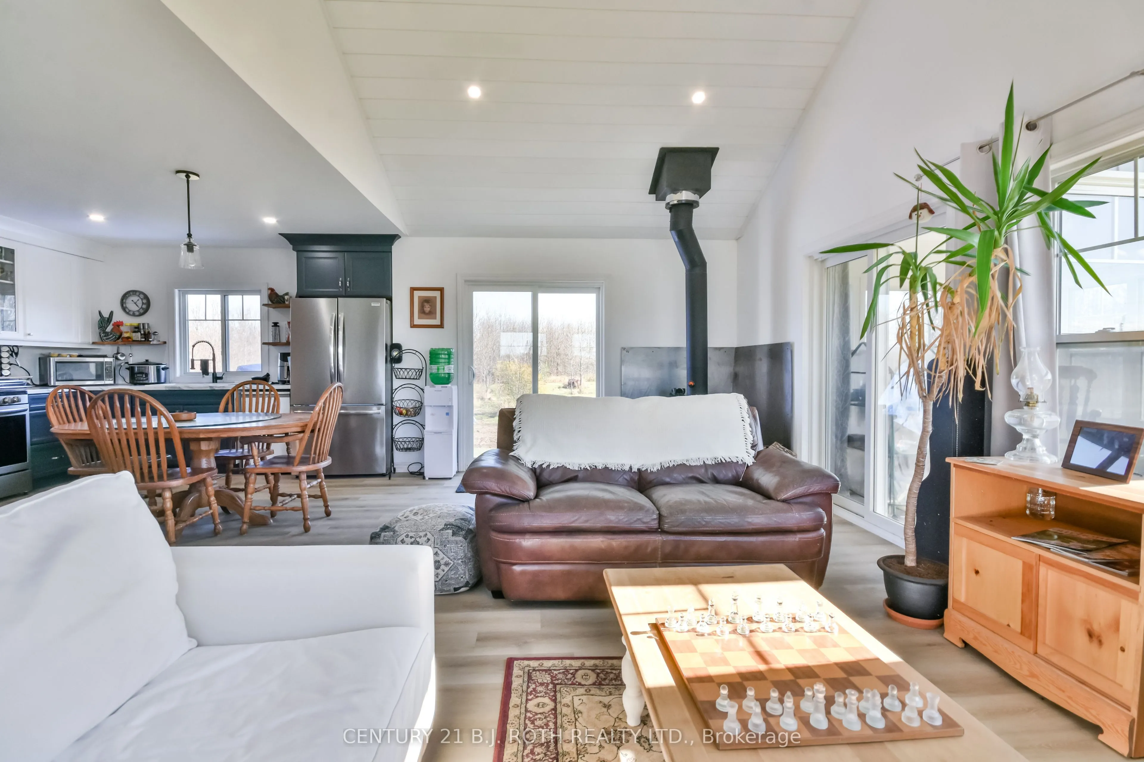 2293 Hampshire Mills Line