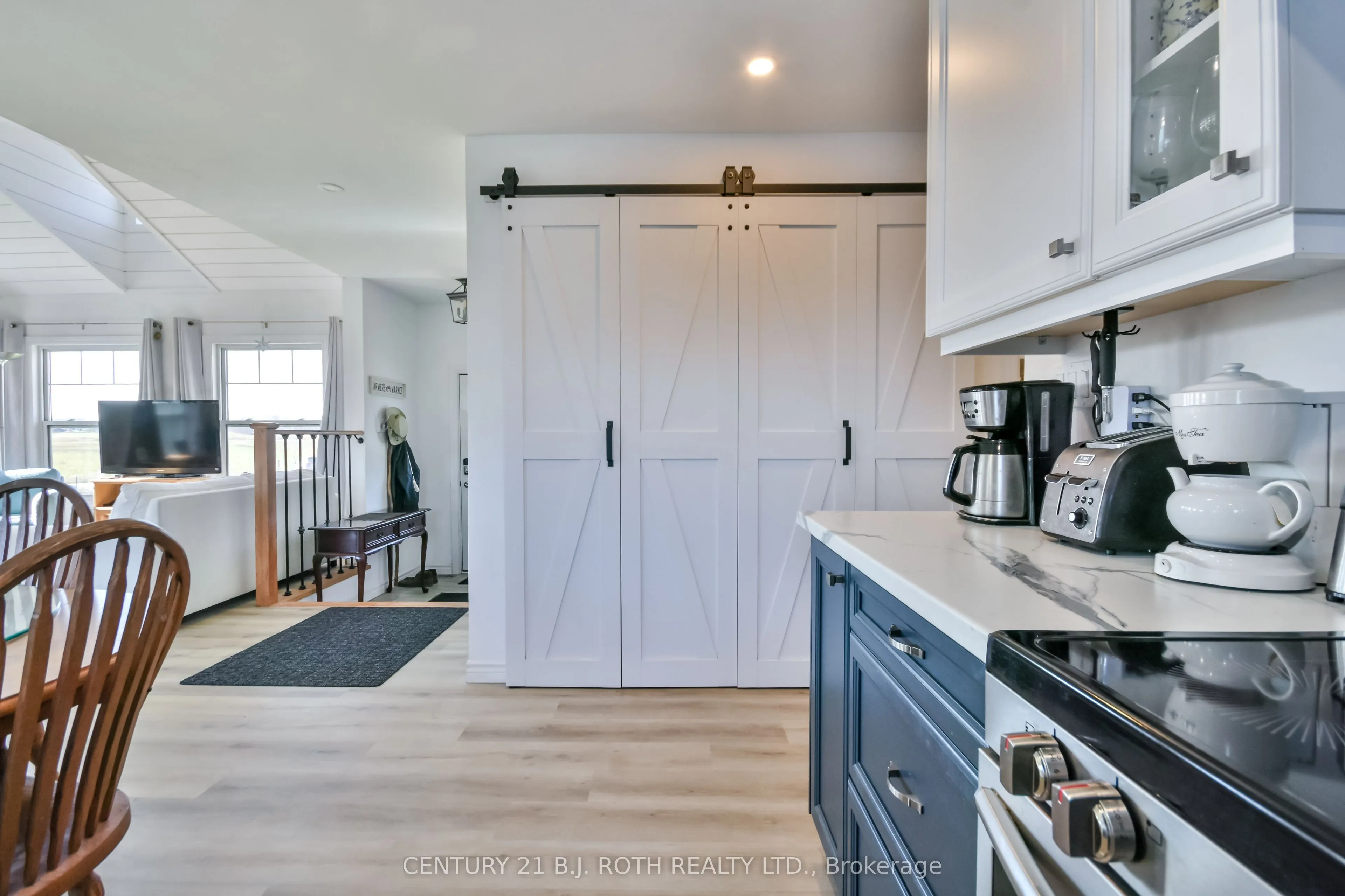 2293 Hampshire Mills Line