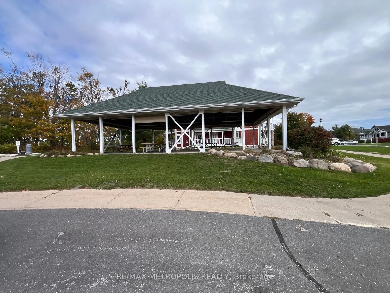 90 Highland Drive, #2030-31