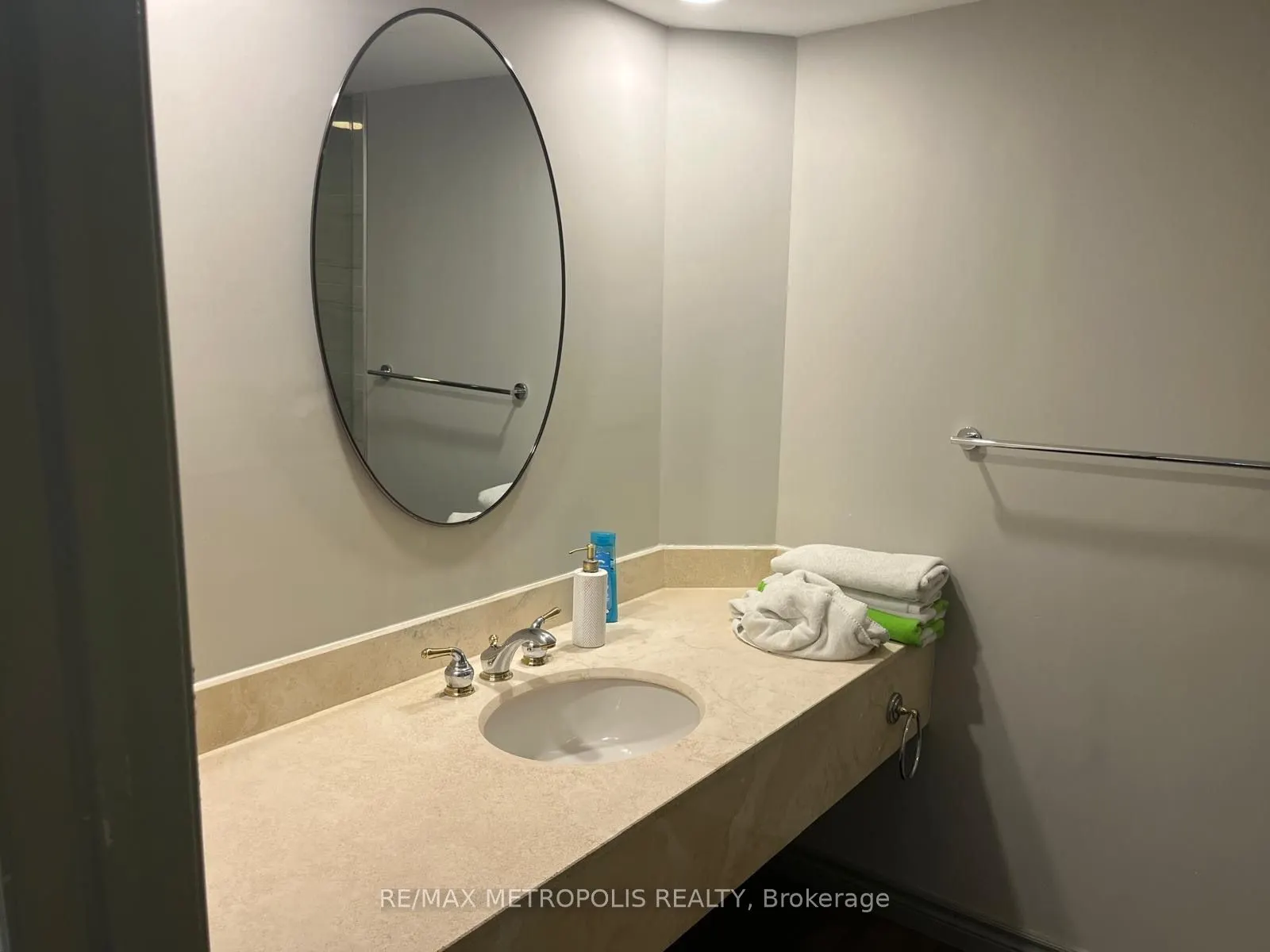 90 Highland Drive, #2030-31