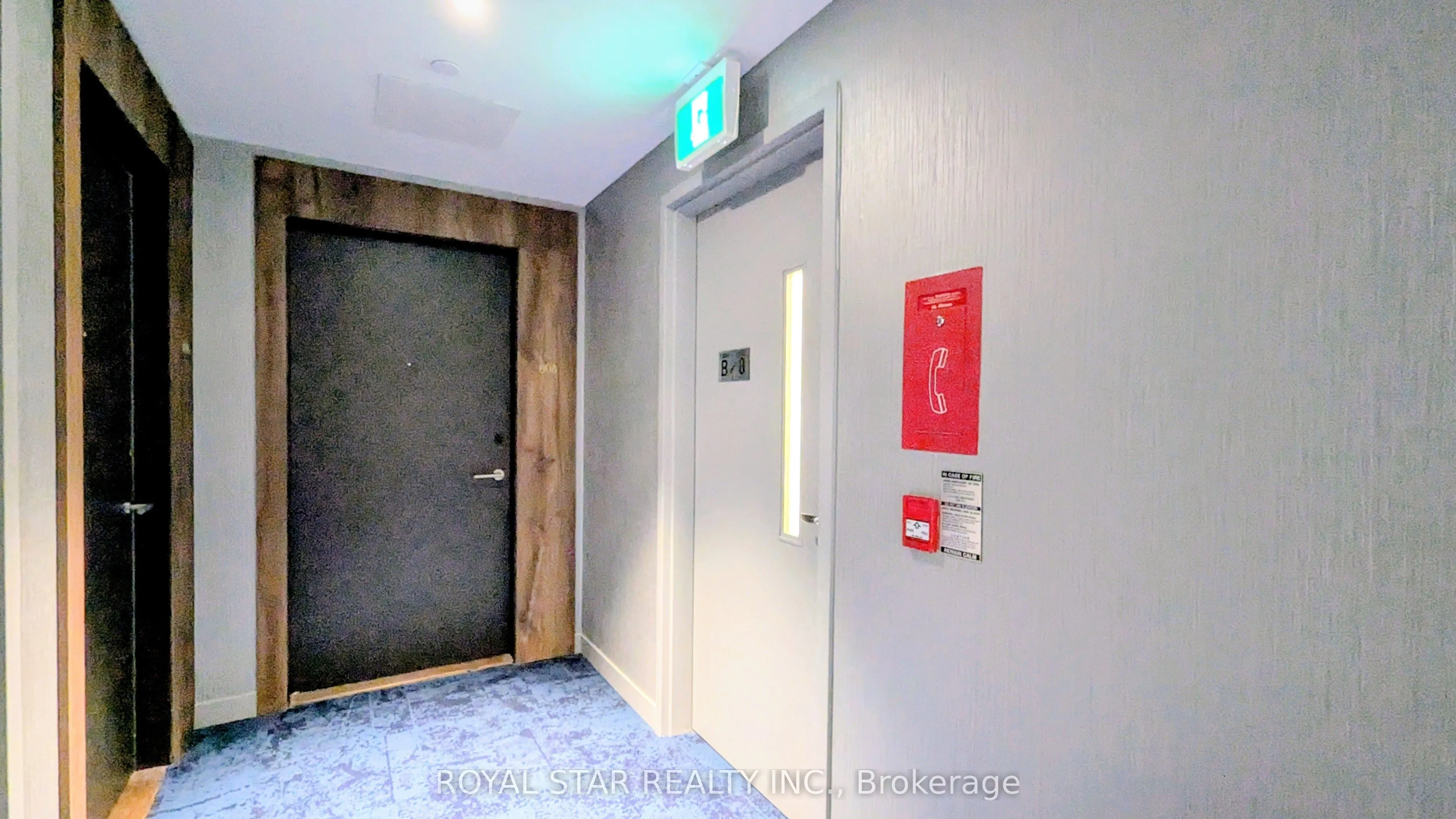 39 Mary Street, #806