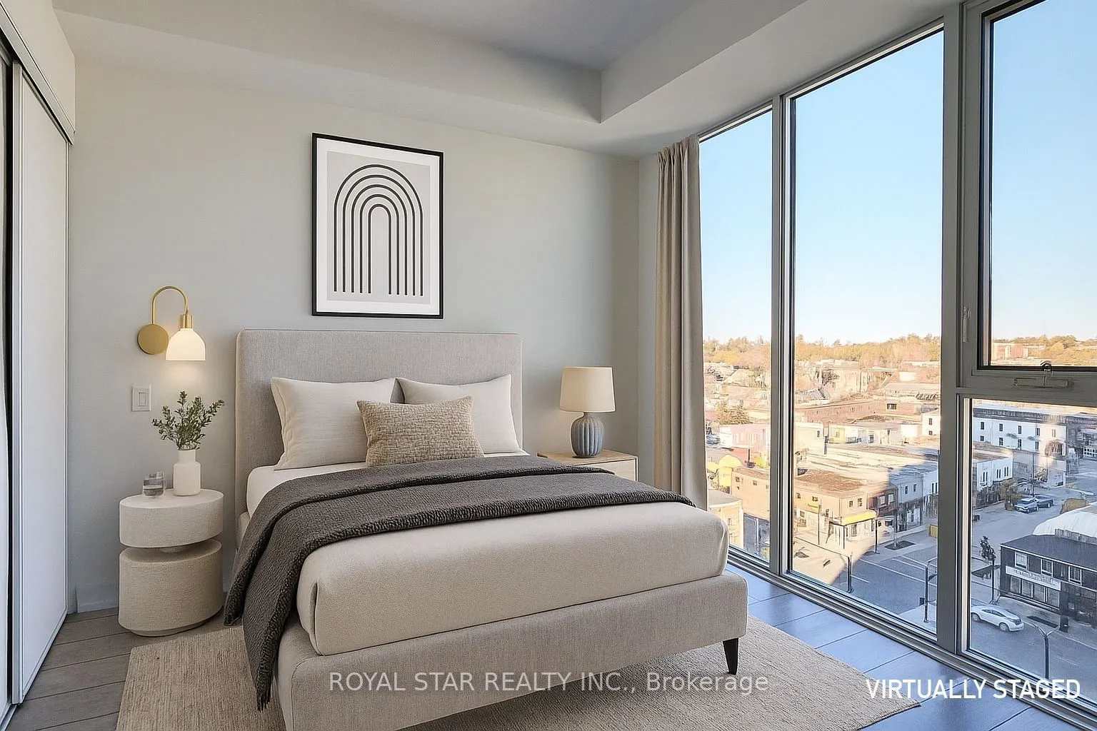 39 Mary Street, #806