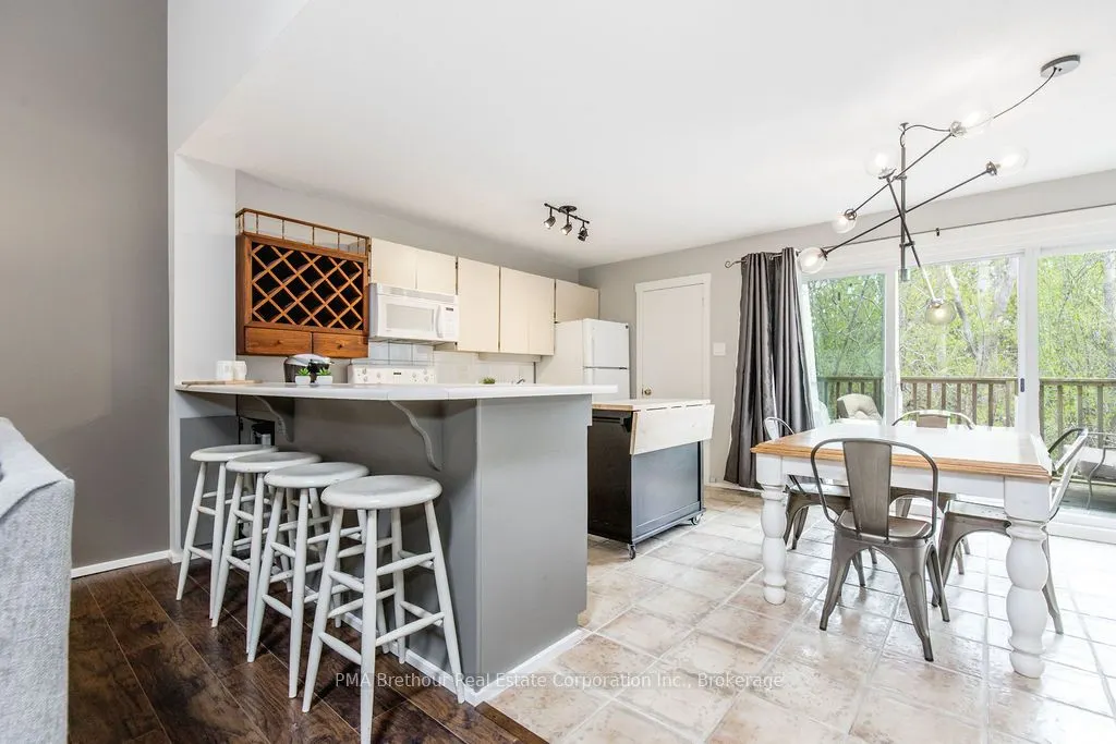 214 Escarpment Crescent, #32