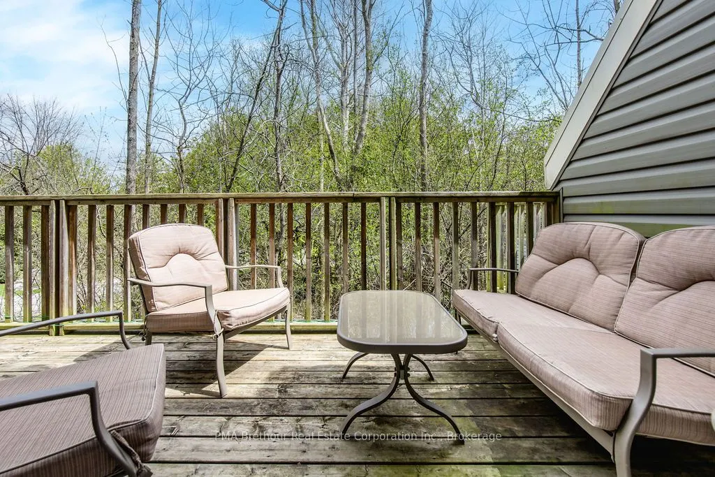 214 Escarpment Crescent, #32